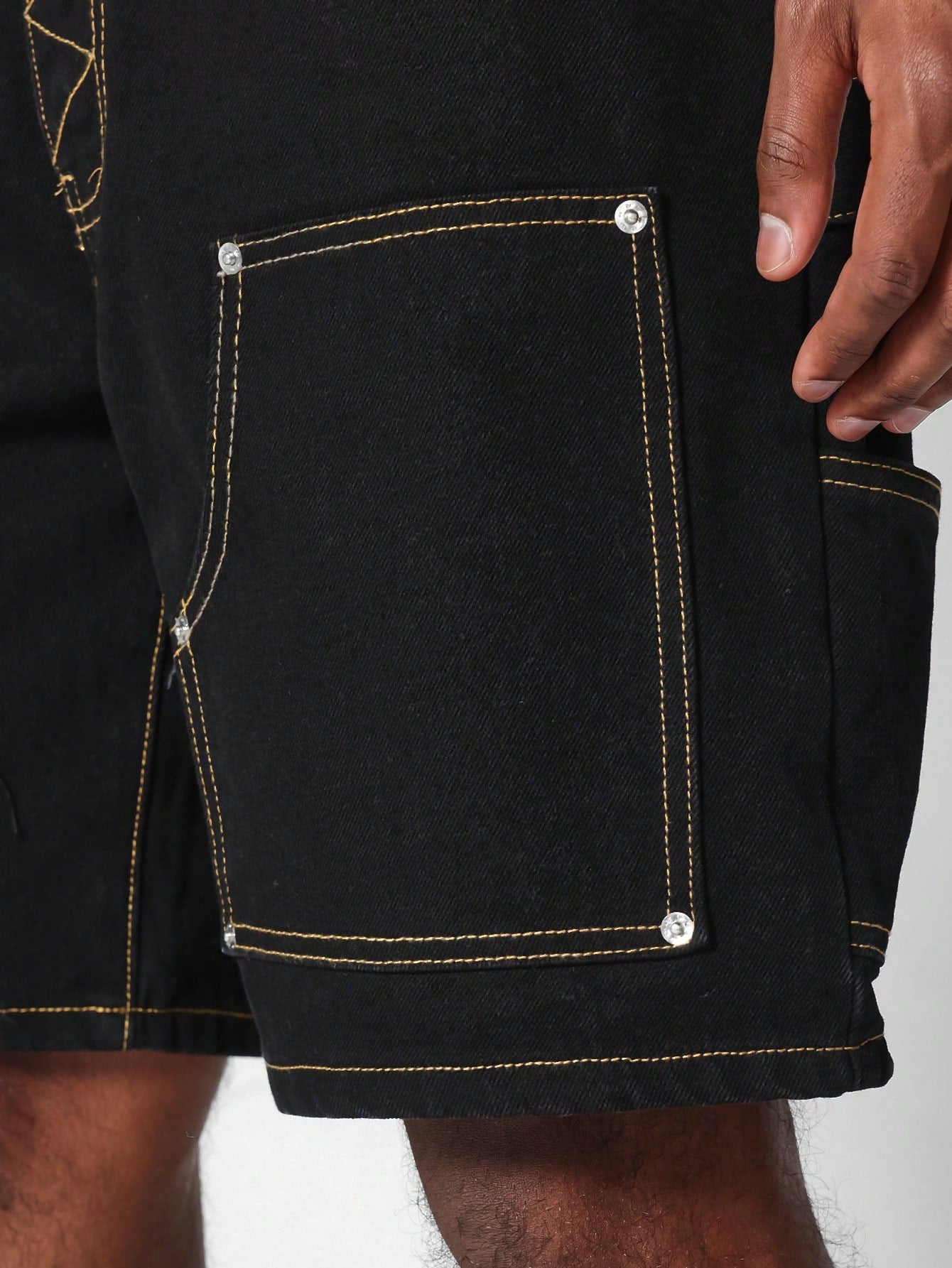 Denim Short With Contrast Stitching