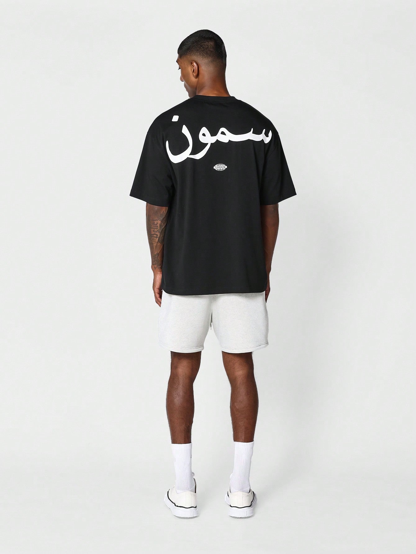 Tee With Arabic Letter Graphic Print For Men Daily Wear Summer