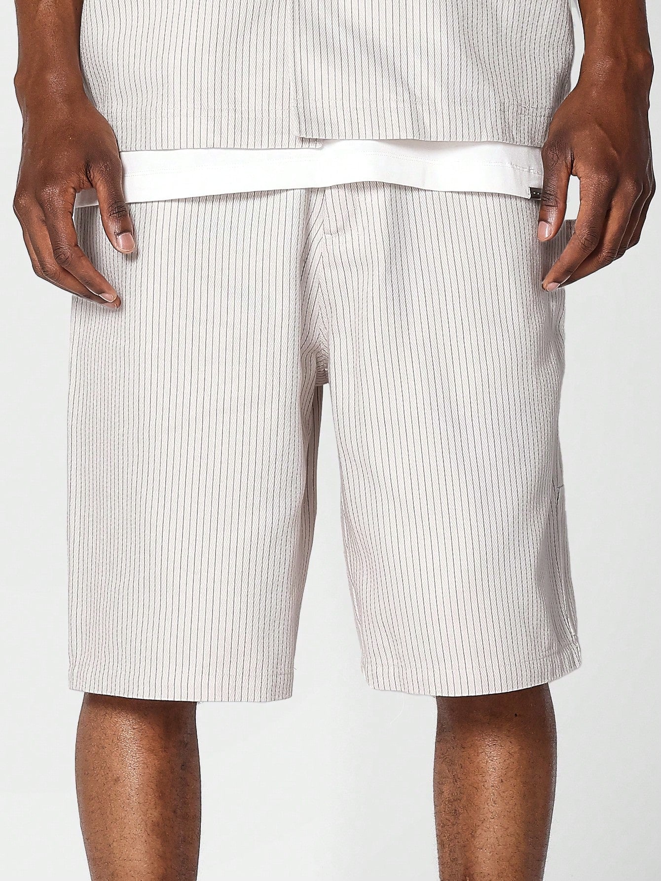 Carpenter Detail Stripe Short