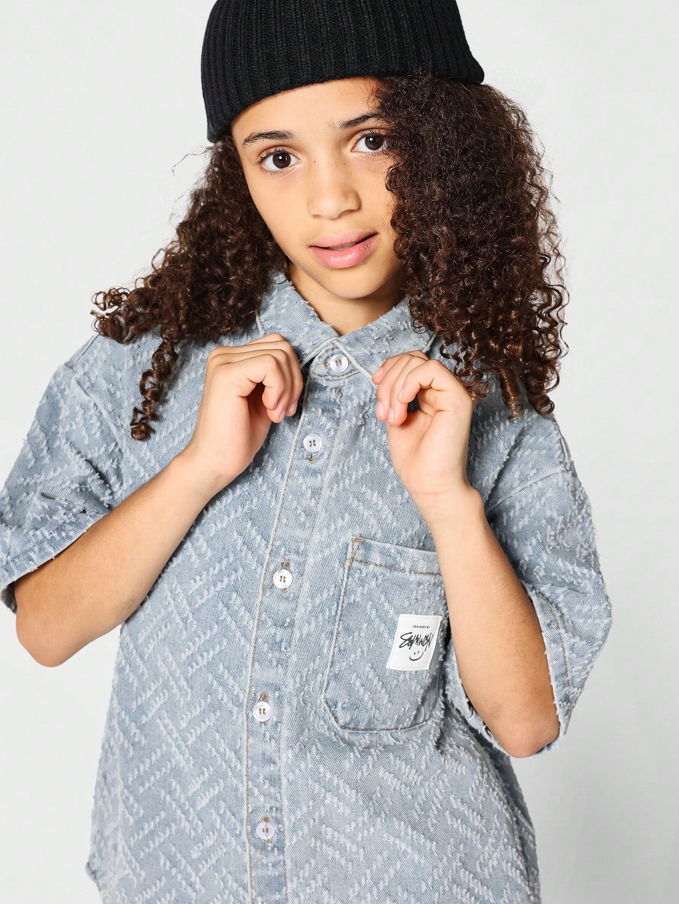 Kids Unisex Textured Denim Shirt Stylish Blouse For Spring And Summer