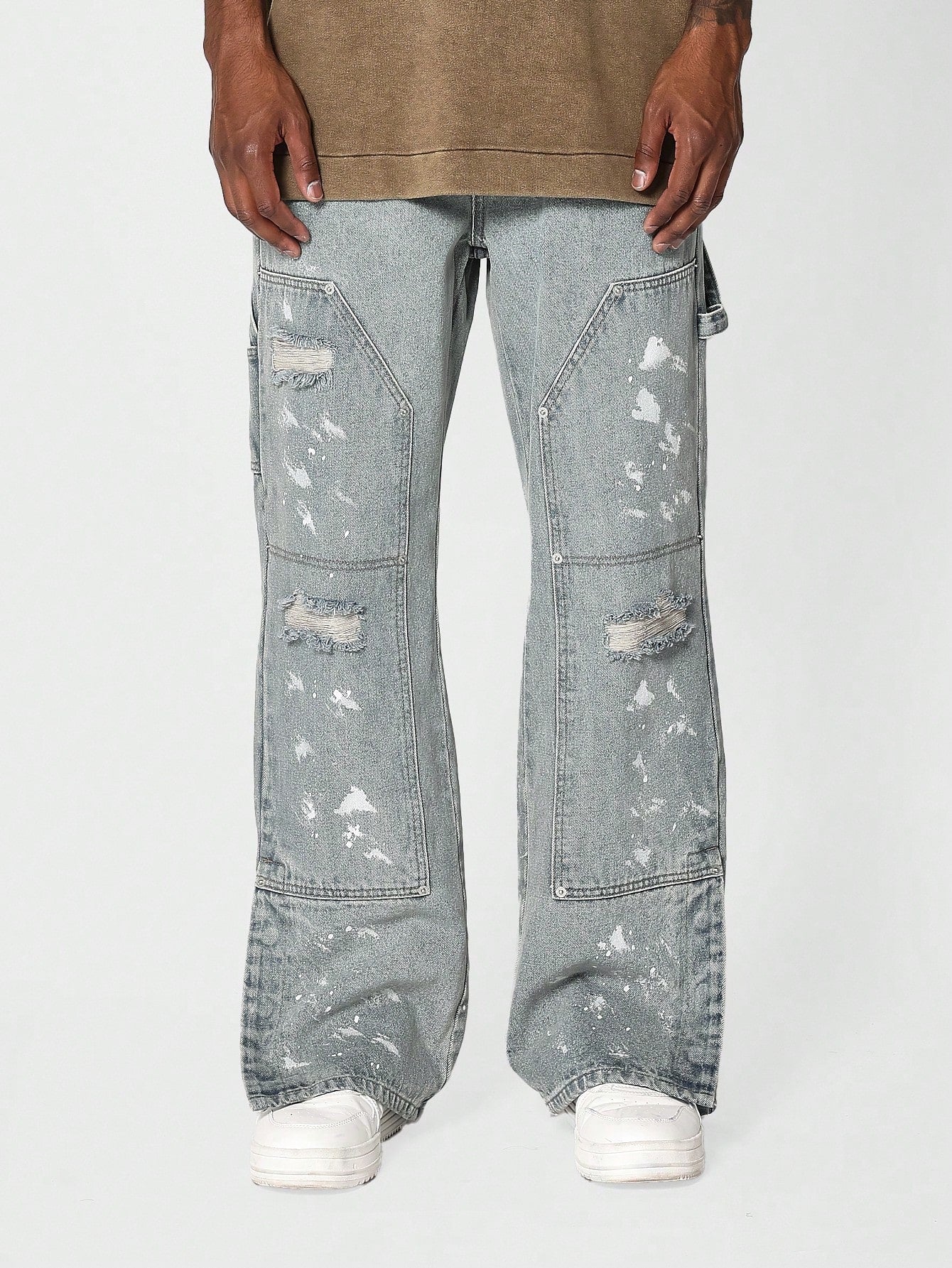 Loose Fit Carpenter Detail Distressed Jean With Paint Print