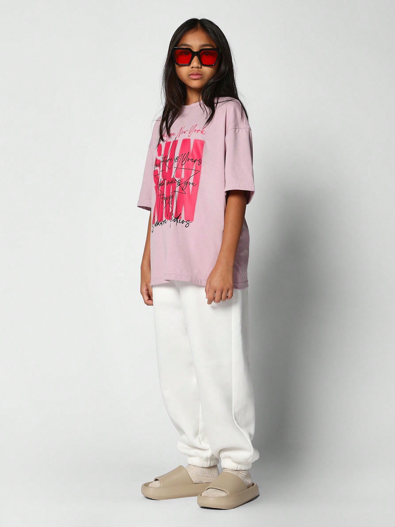 Tween Girl Oversized Fit Tee With Slogan And Star Print