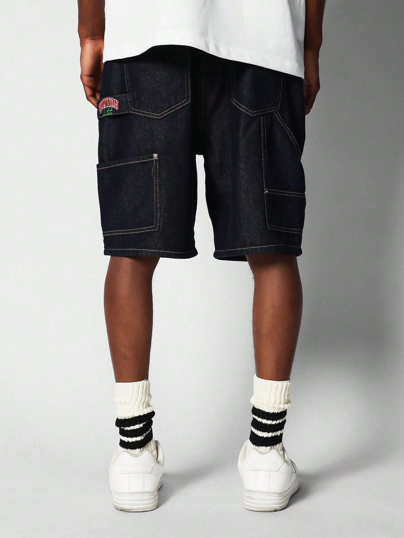 Denim Short With Contrast Stitching