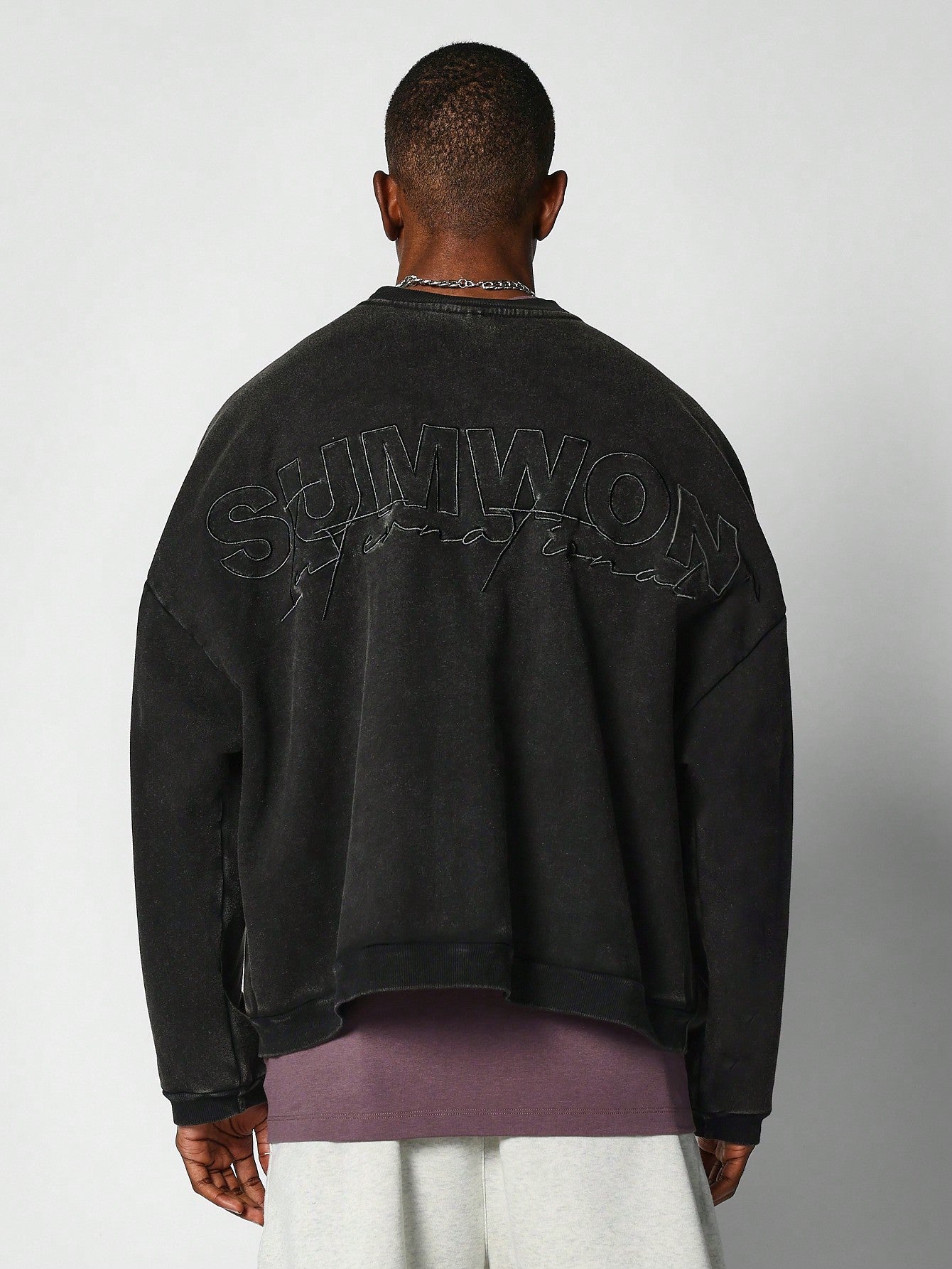 Crew Neck Sweatshirt With Back Embroidery