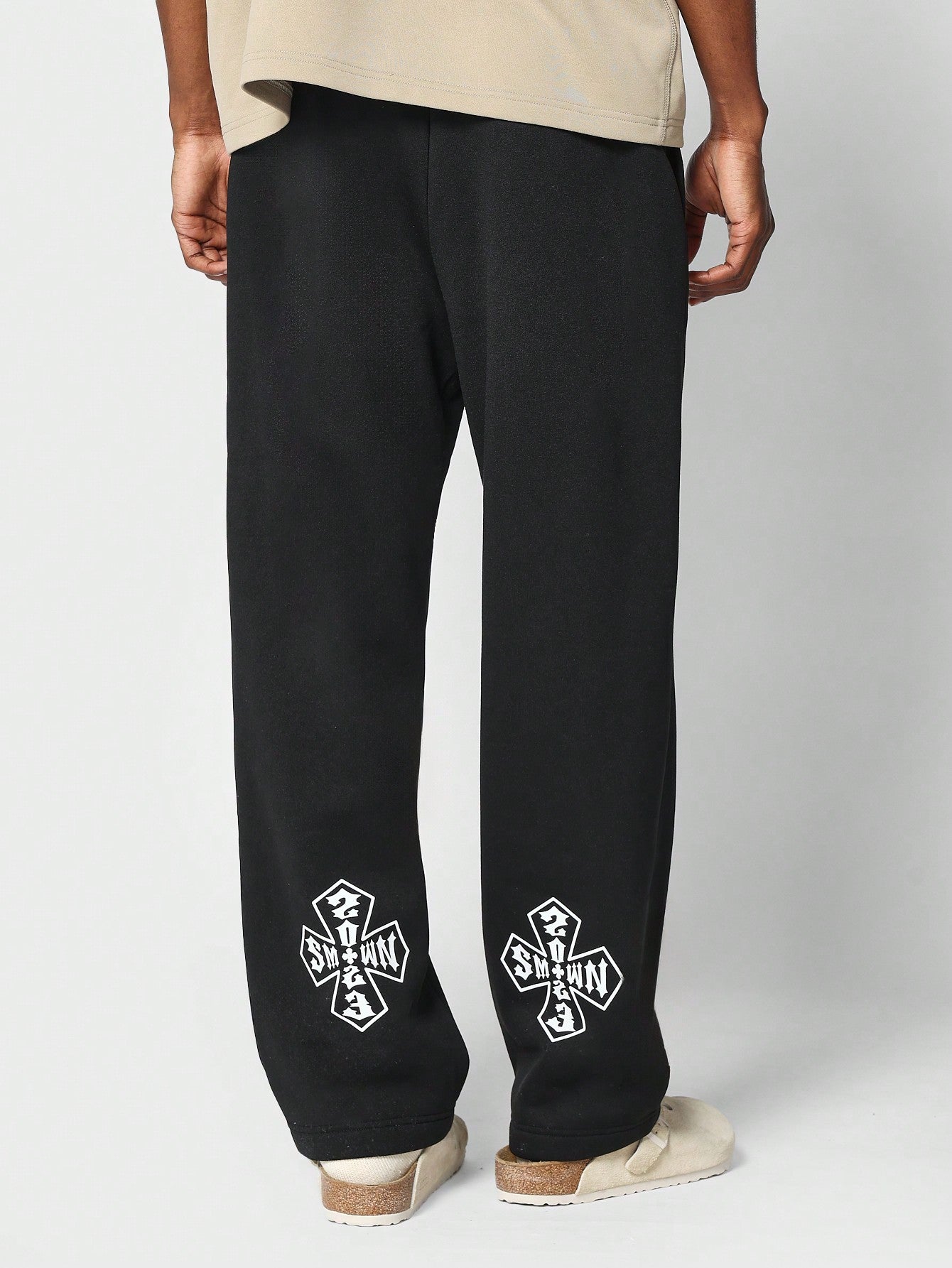 Drop Crotch Jogger Pant With Front Graphic