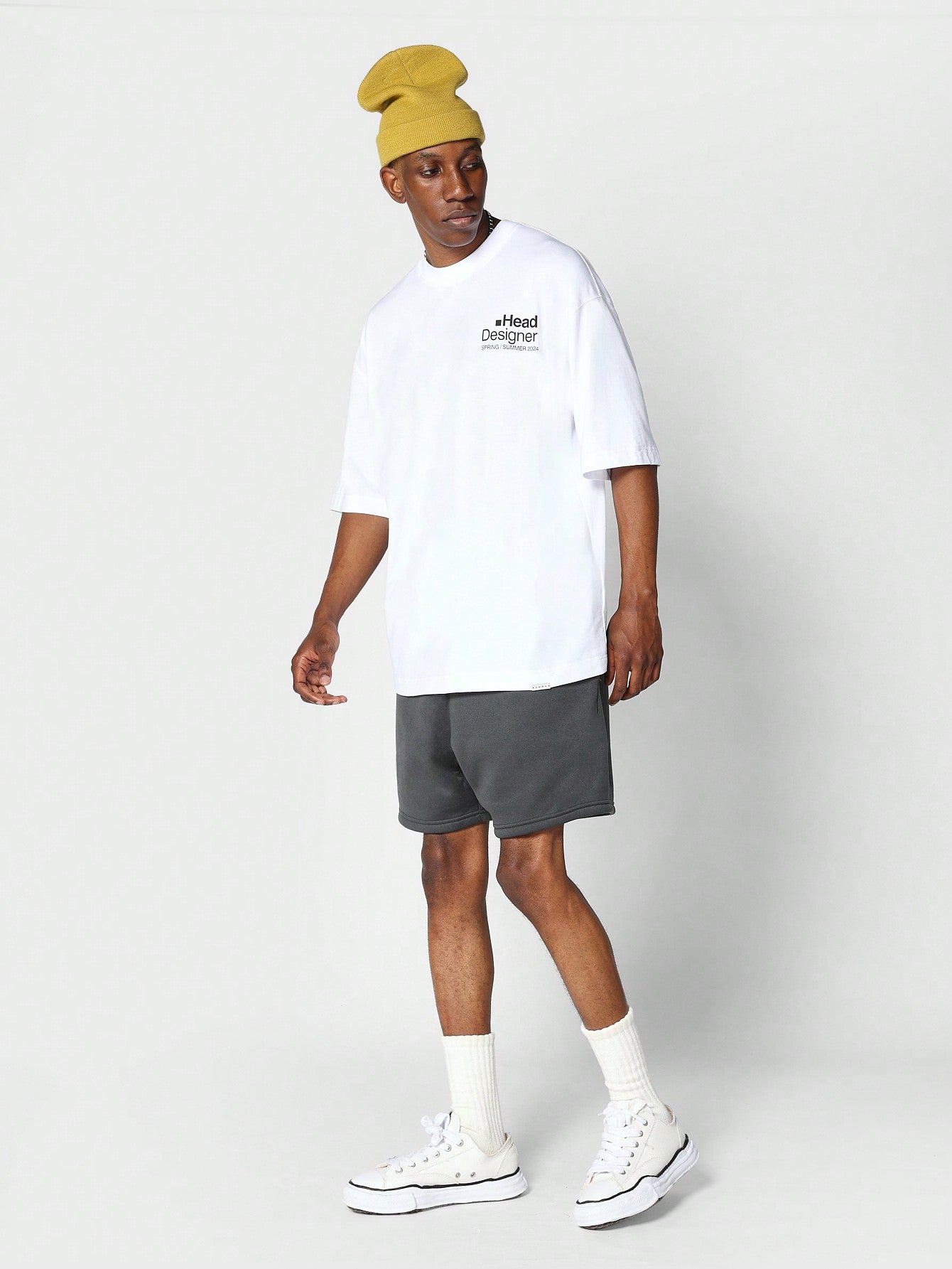 Oversized Fit Tee With Head Designer Graphic Print