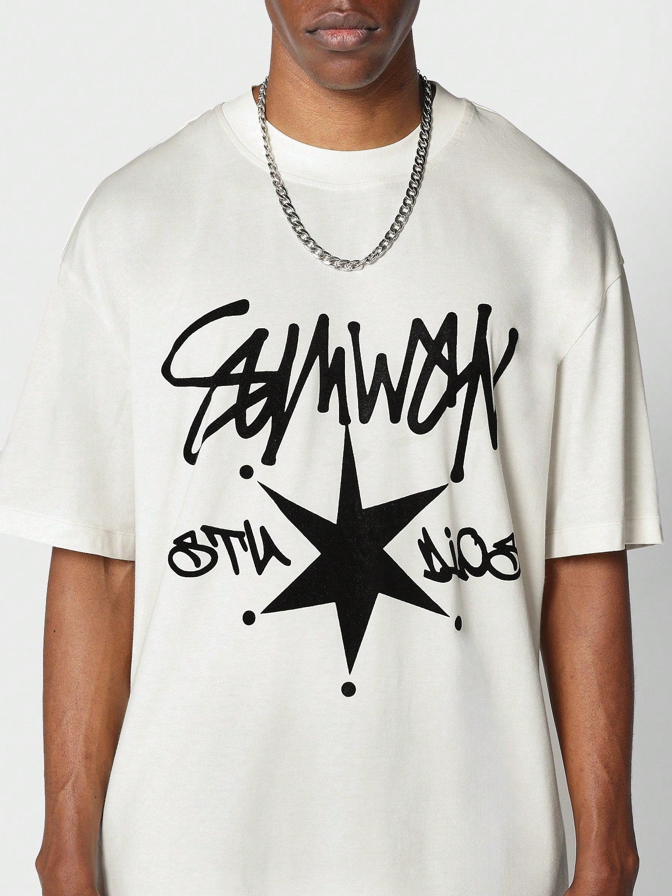 Tee With Front Star Graphic Print