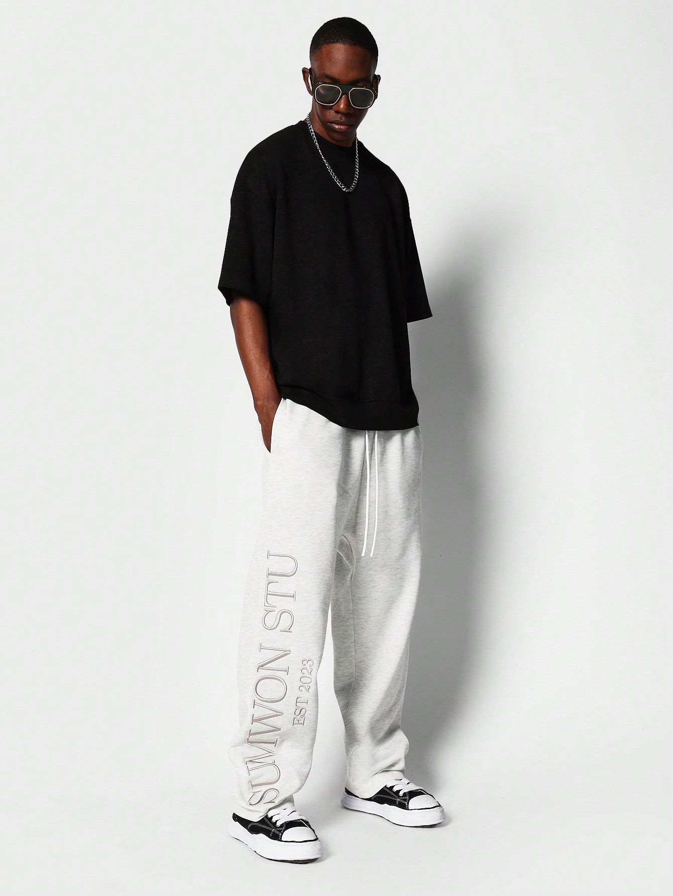 Loose Fit Baggy Jogger With Front Embroidery