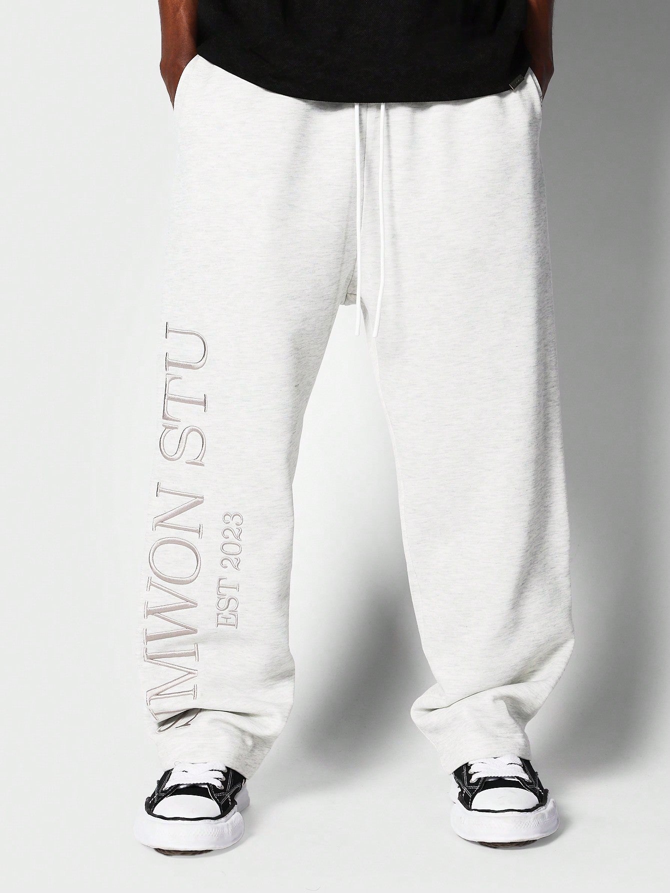 Loose Fit Baggy Jogger With Front Embroidery