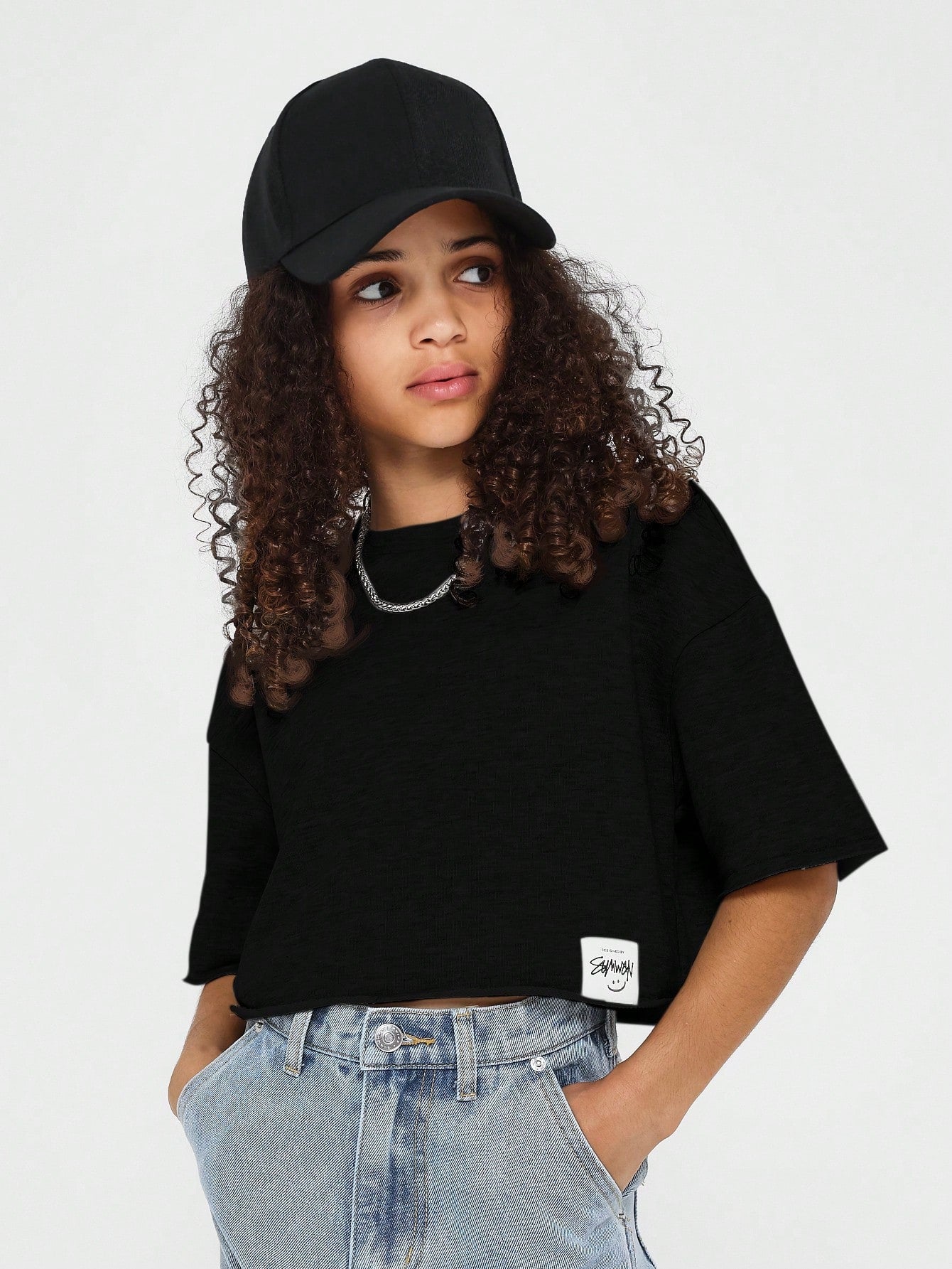 Tween Girls Crop Fit Essential Tee