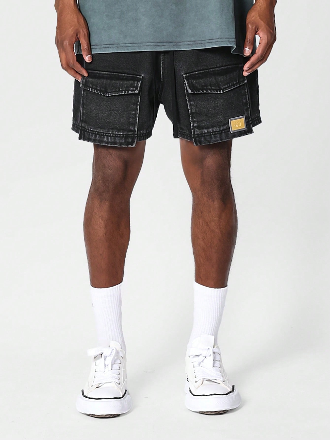 Denim Short With Cargo Pockets