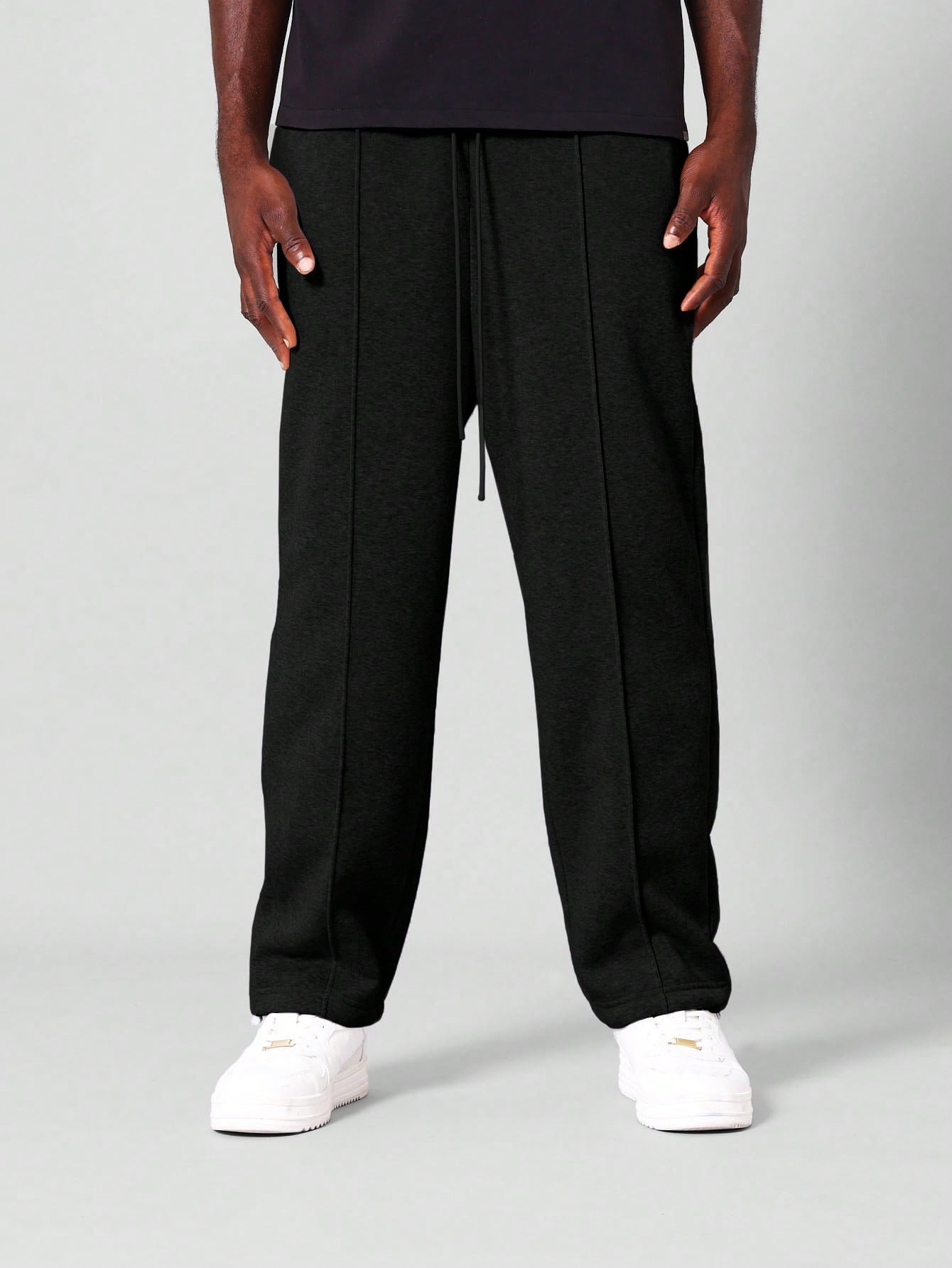 Straight Fit Essential Jogger