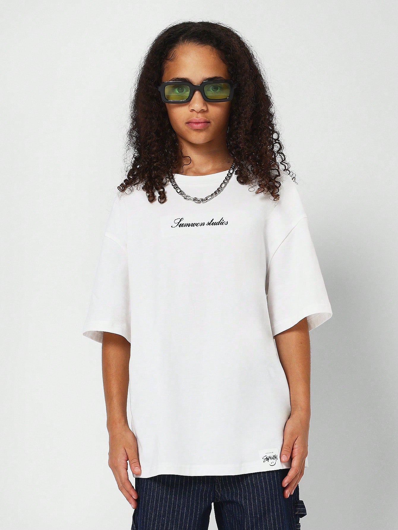 Tween Girls Oversized Fit Tee With Back Print