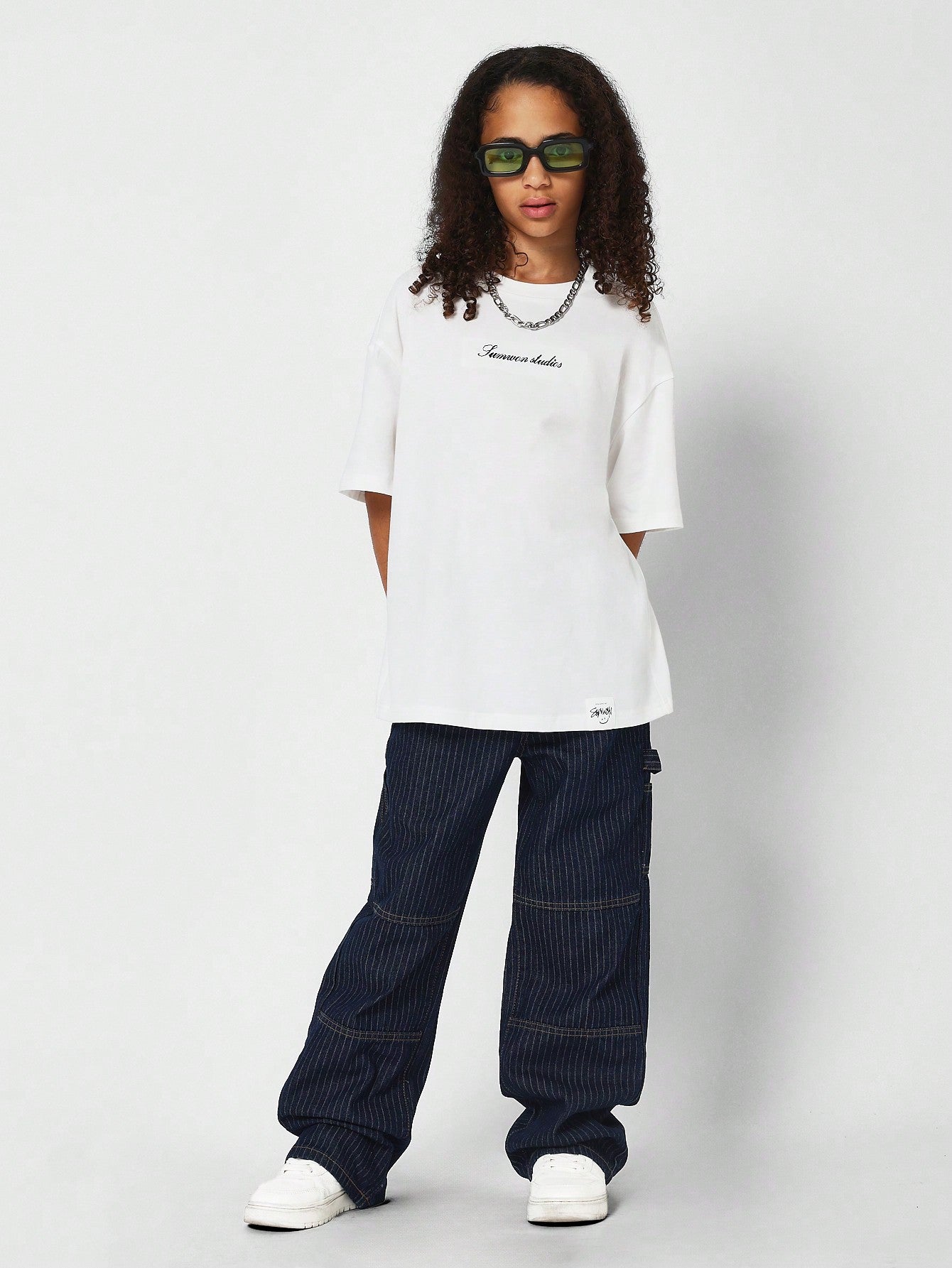 Tween Girls Oversized Fit Tee With Back Print