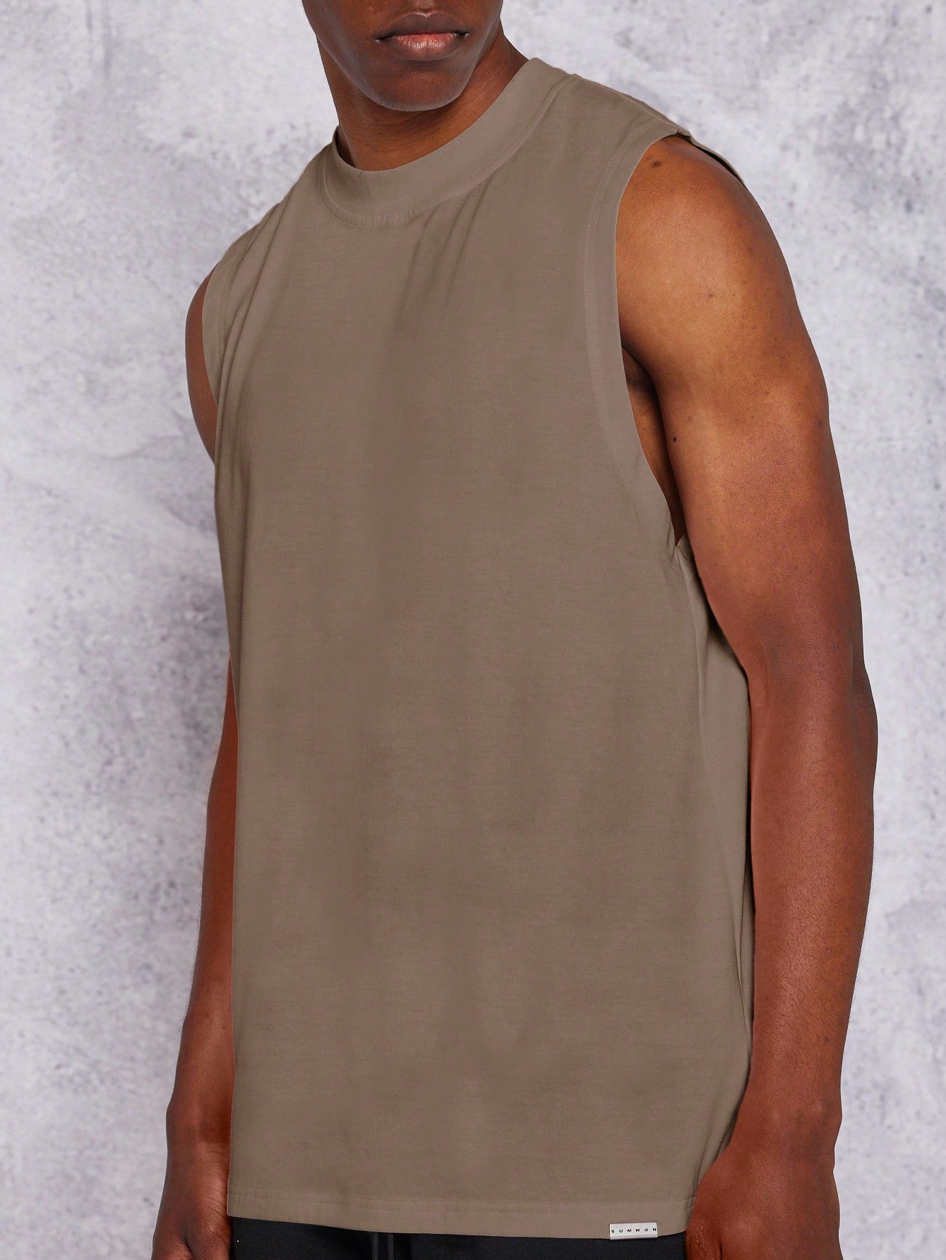 Regular Fit Essential Sleeveless Tank