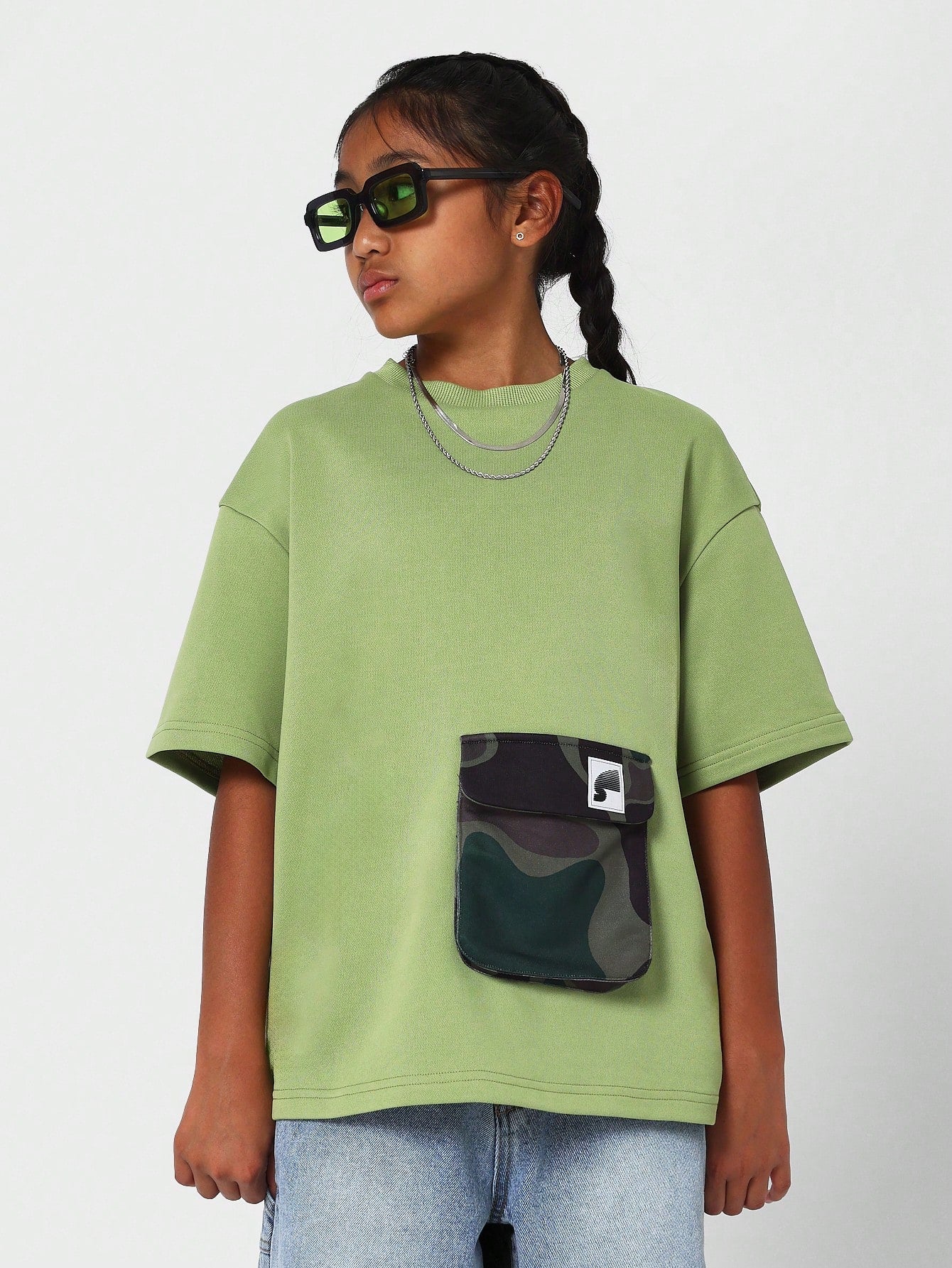 Kids Oversized Fit Tee With Camouflage Pocket Detail