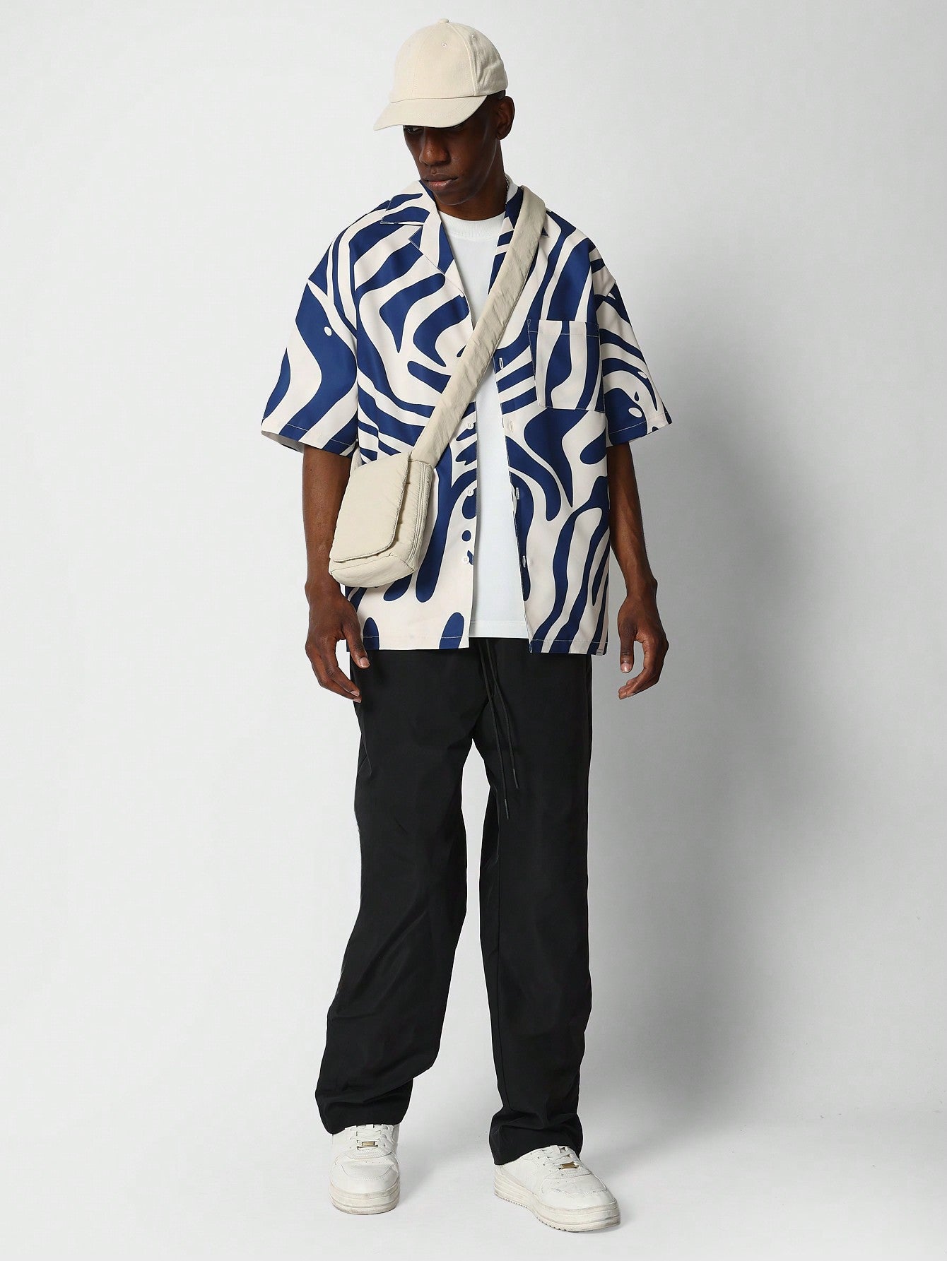 Relaxed Fit Shirt With All Over Print