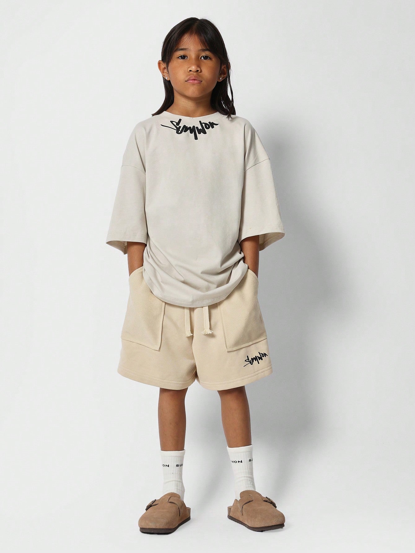 Tween Girl Oversized Fit Tee With Collar Print