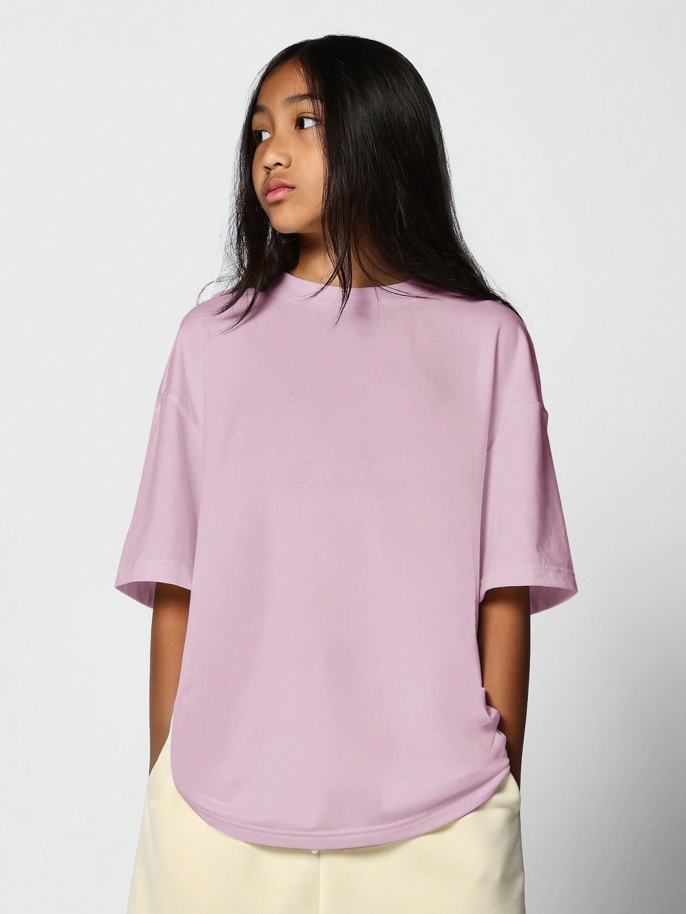 Tween Girl Regular Fit Essential Tee