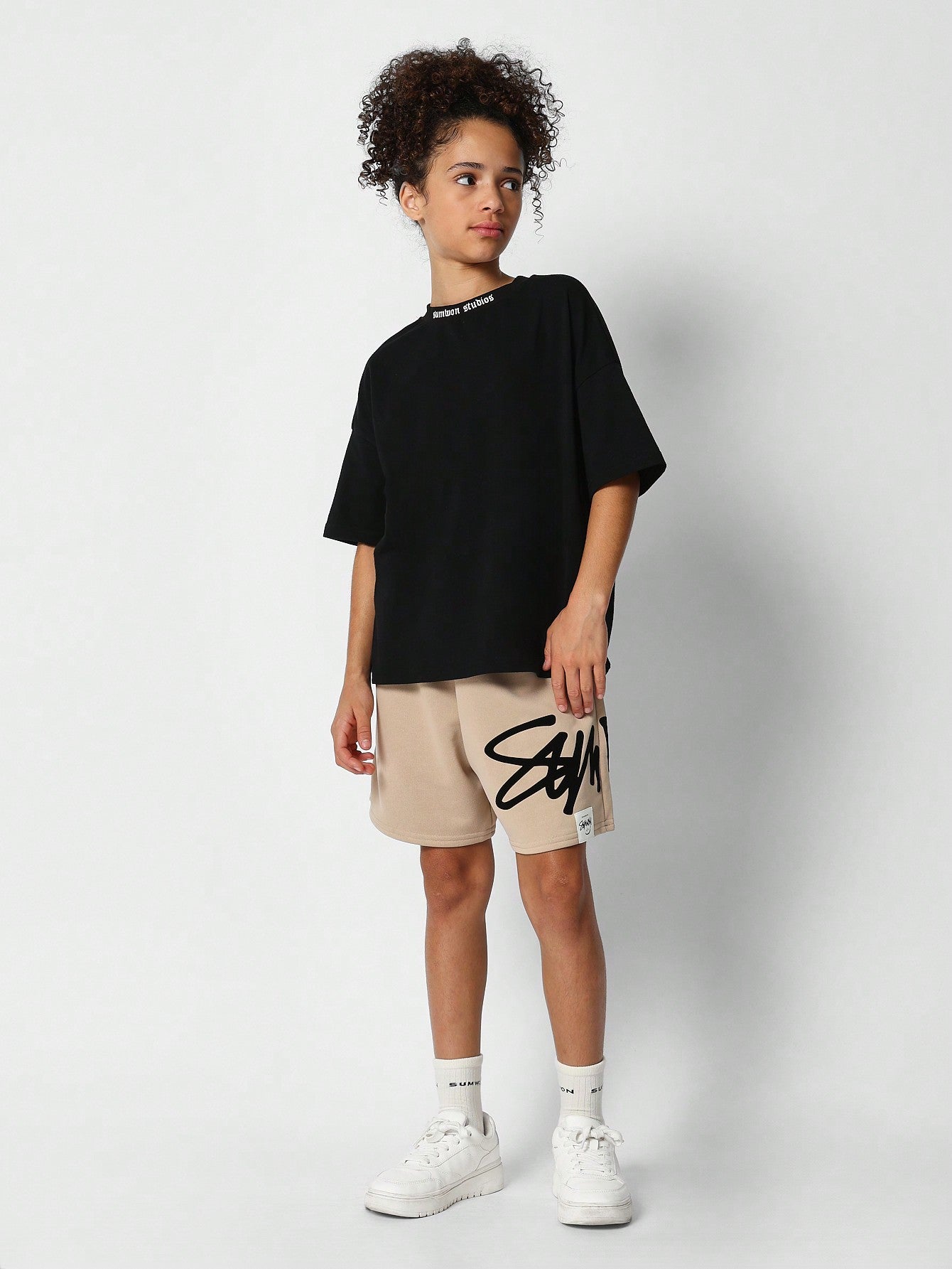 Tween Girl Oversized Fit Tee With Collar Print