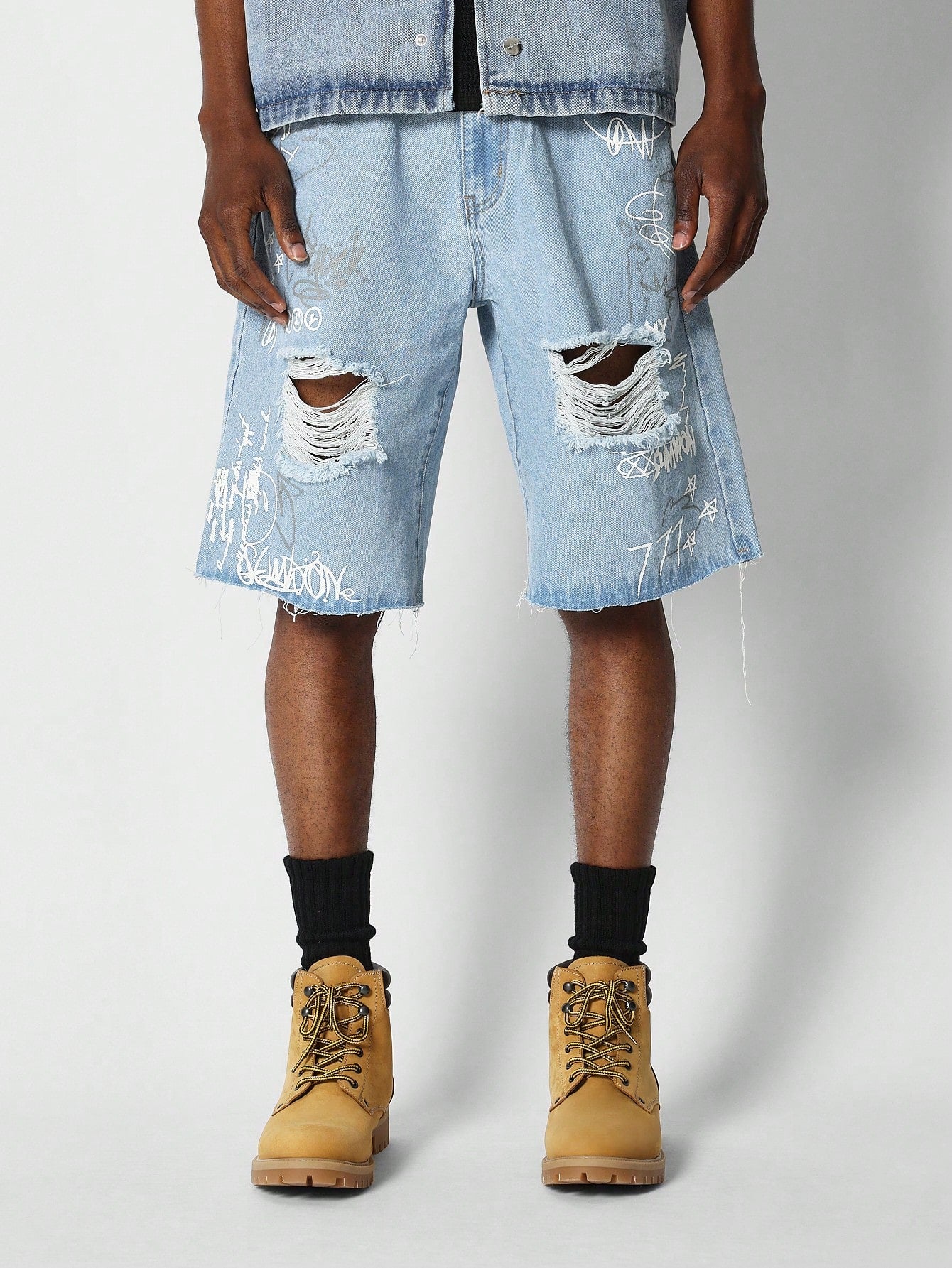 Denim Bermuda Short With Graffiti Graphic