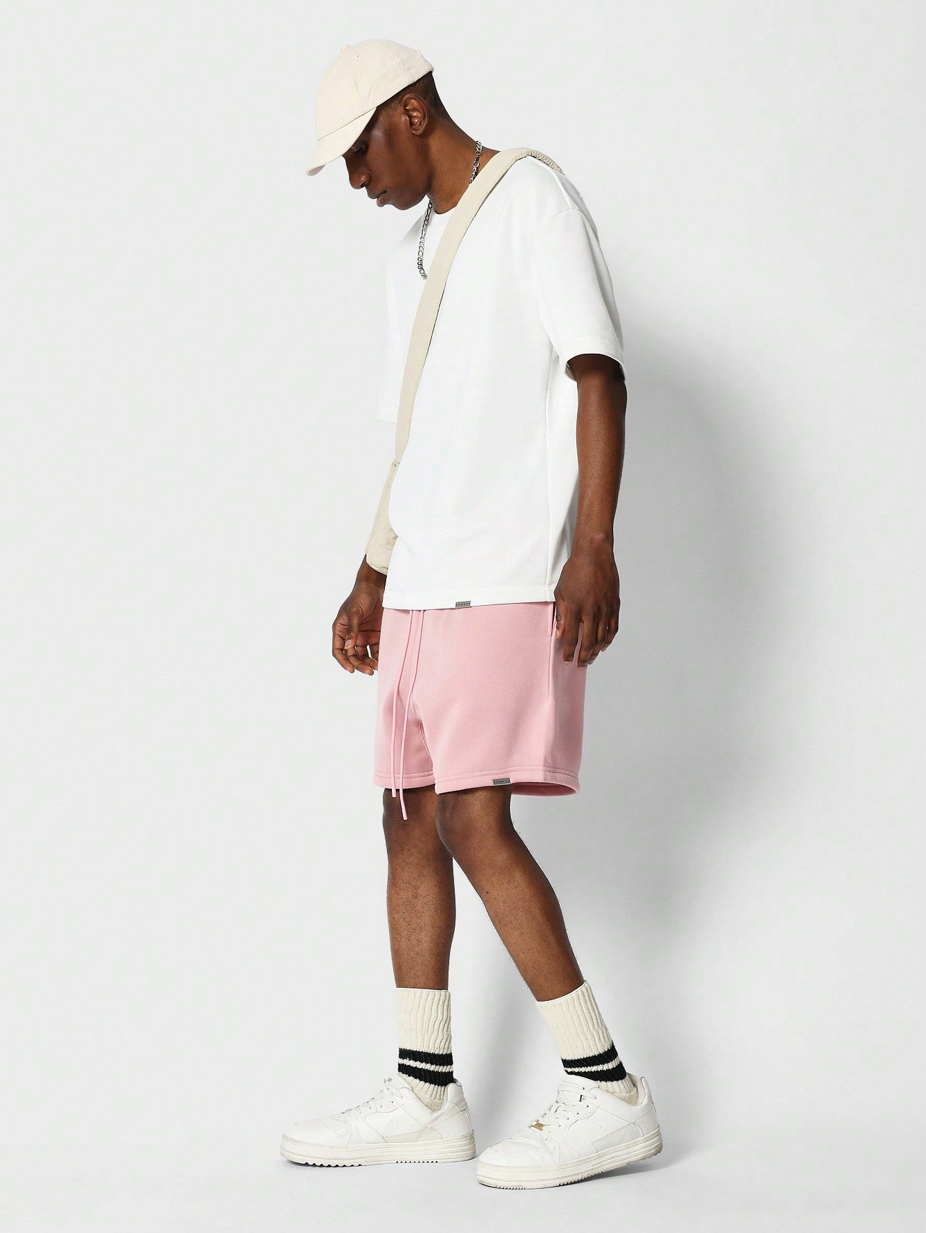 Regular Fit Essential Drop Crotch Short