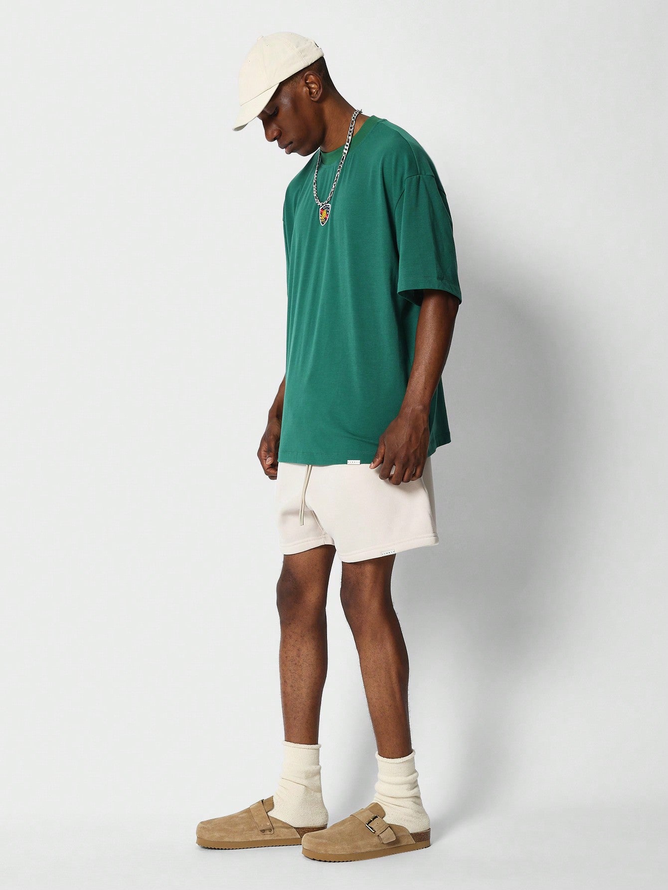 Regular Fit Essential Drop Crotch Short