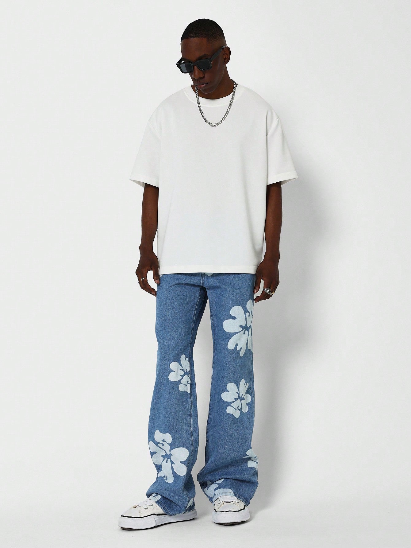 Loose Fit Baggy Jeans With All Over Print