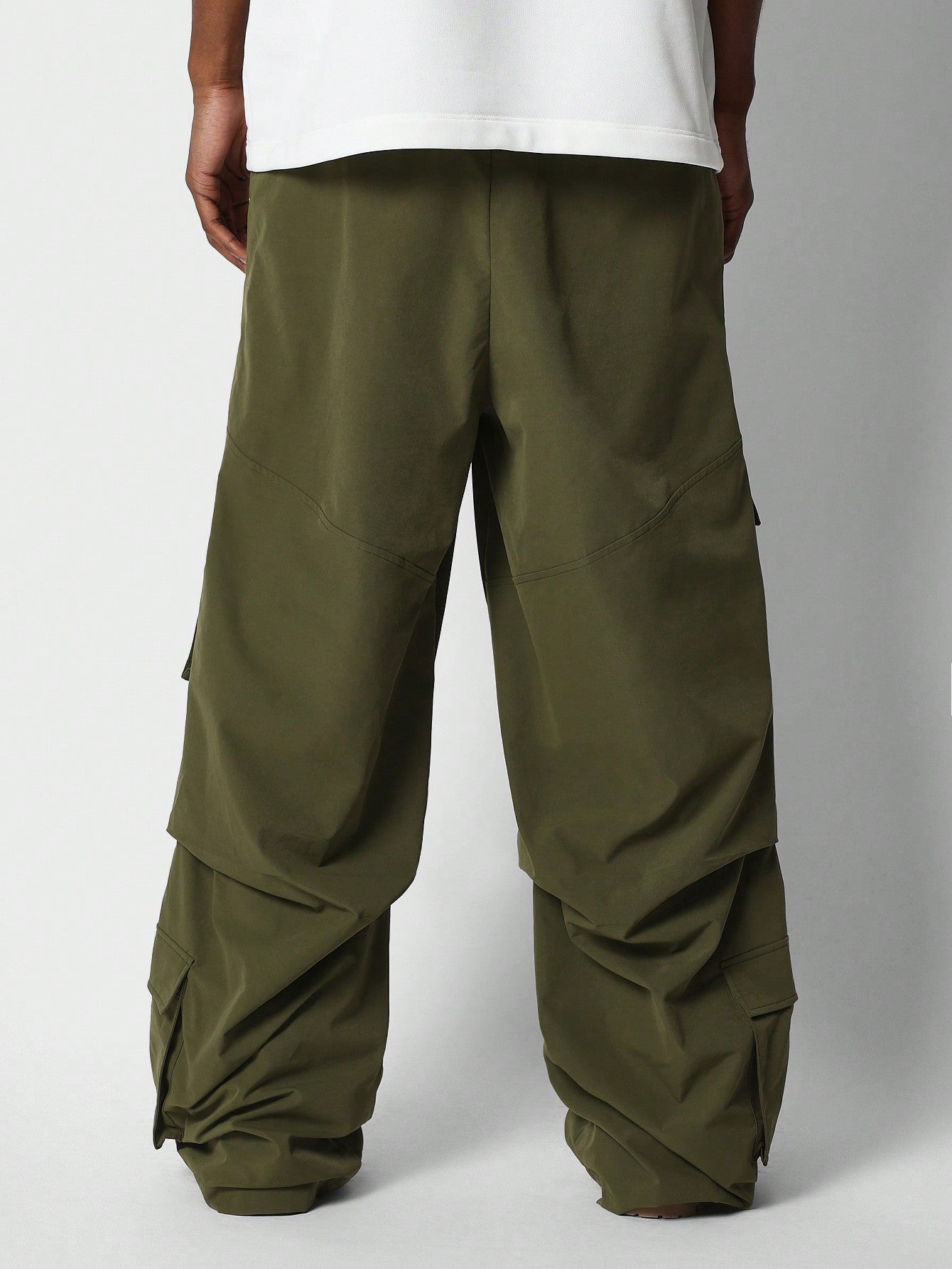 Parachute Baggy Cargo Pant