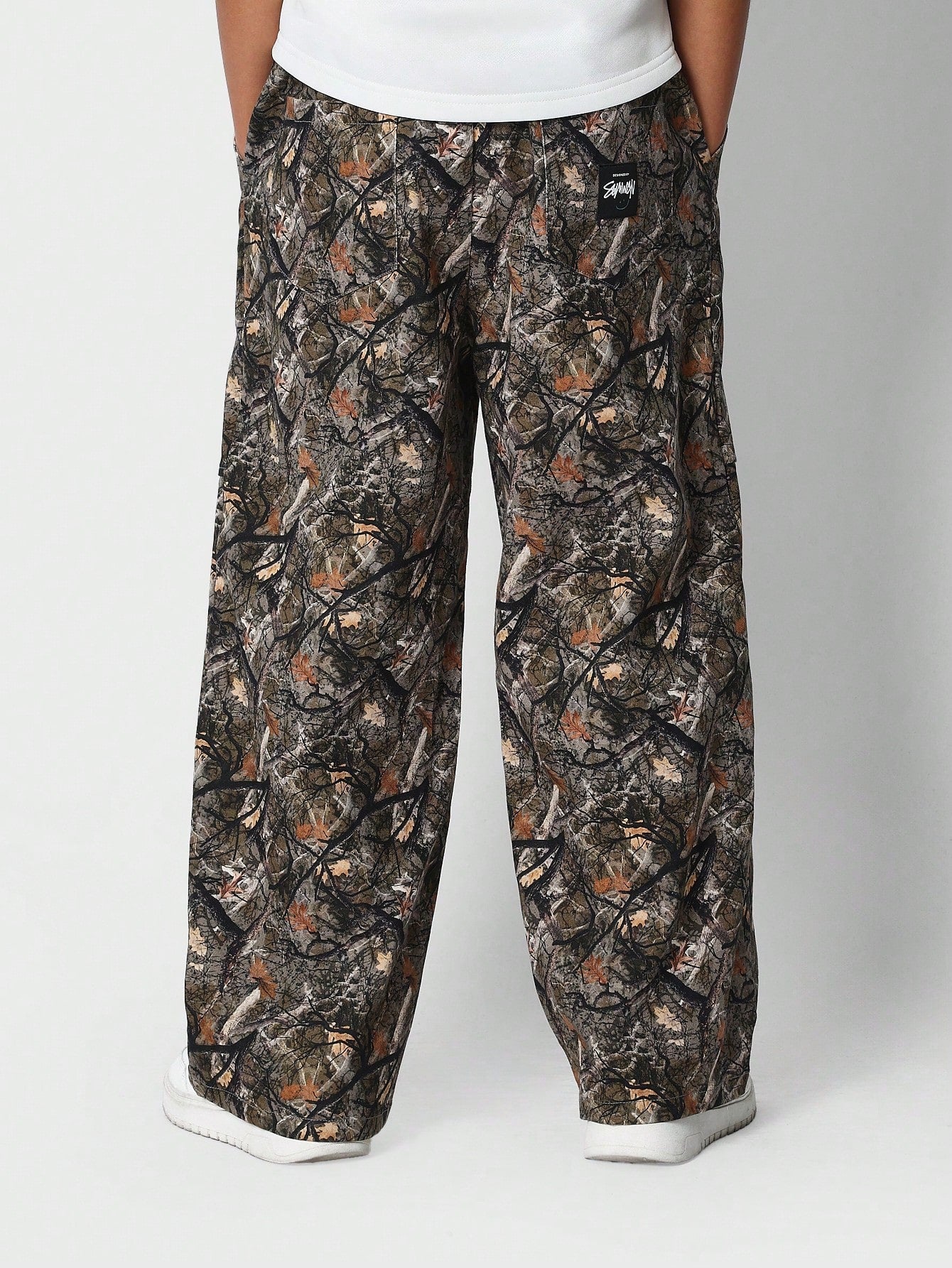 Tween Girls Flare Fit Pant With All Over Print