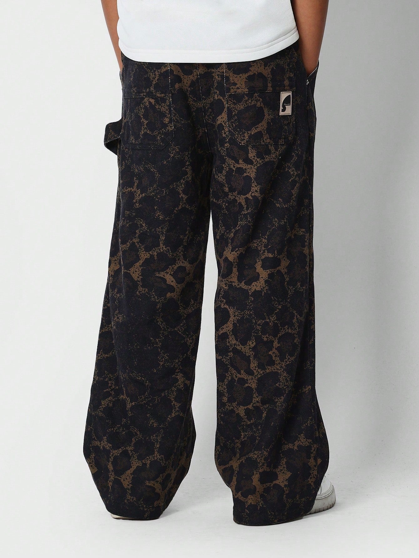 Tween Girls Flared Fit Carpenter Jean With All Over Leopard Print