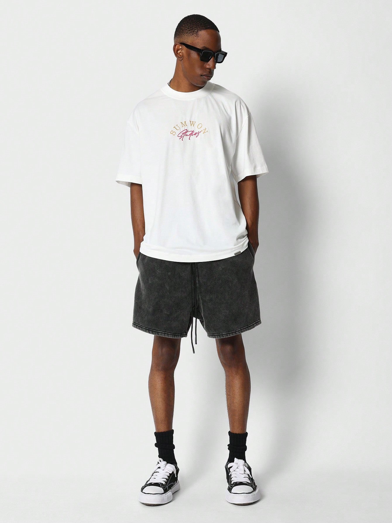 Resort Tee With Back Graphic Print