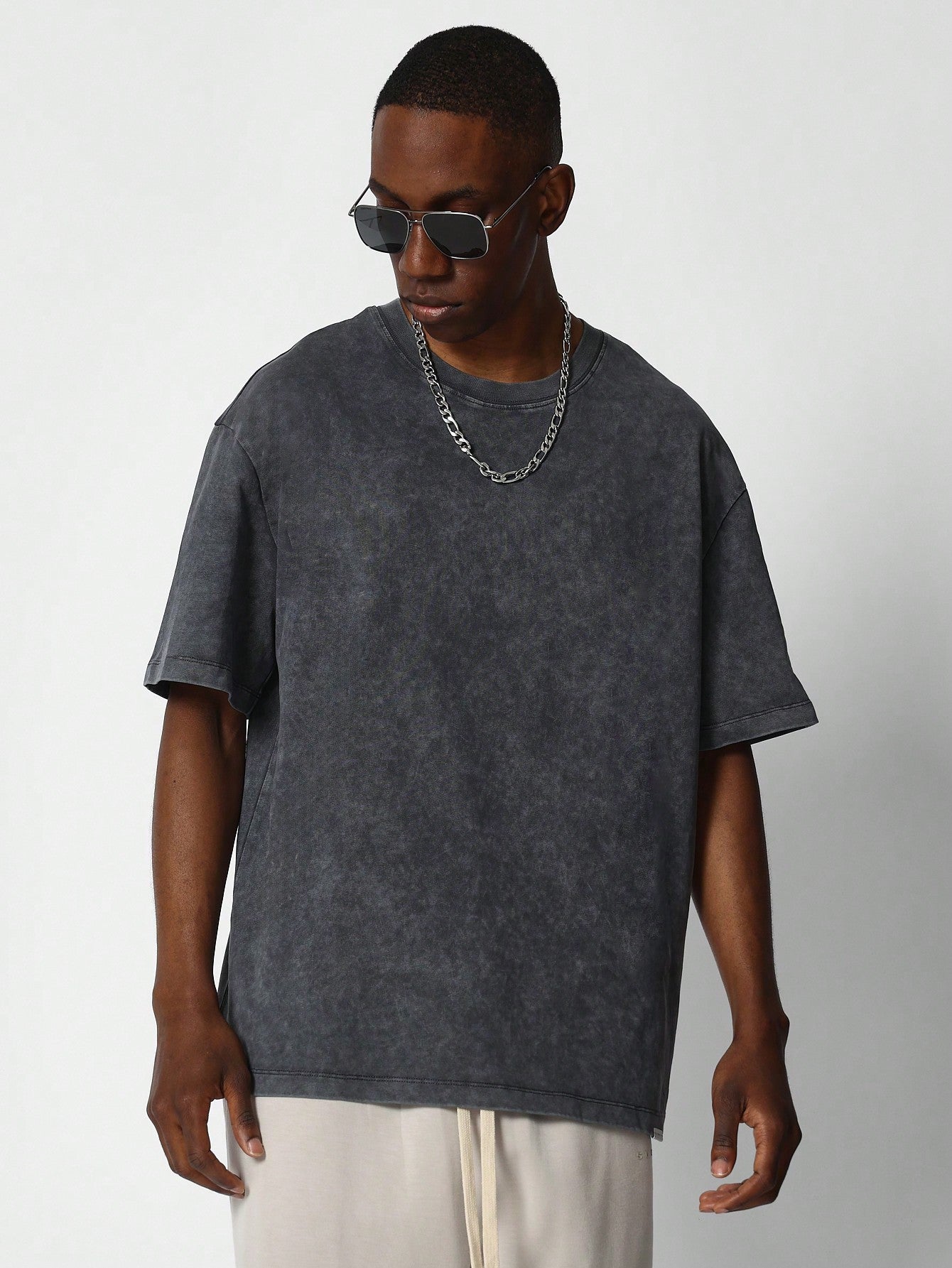 Regular Fit Washed Essential Tee College Ready