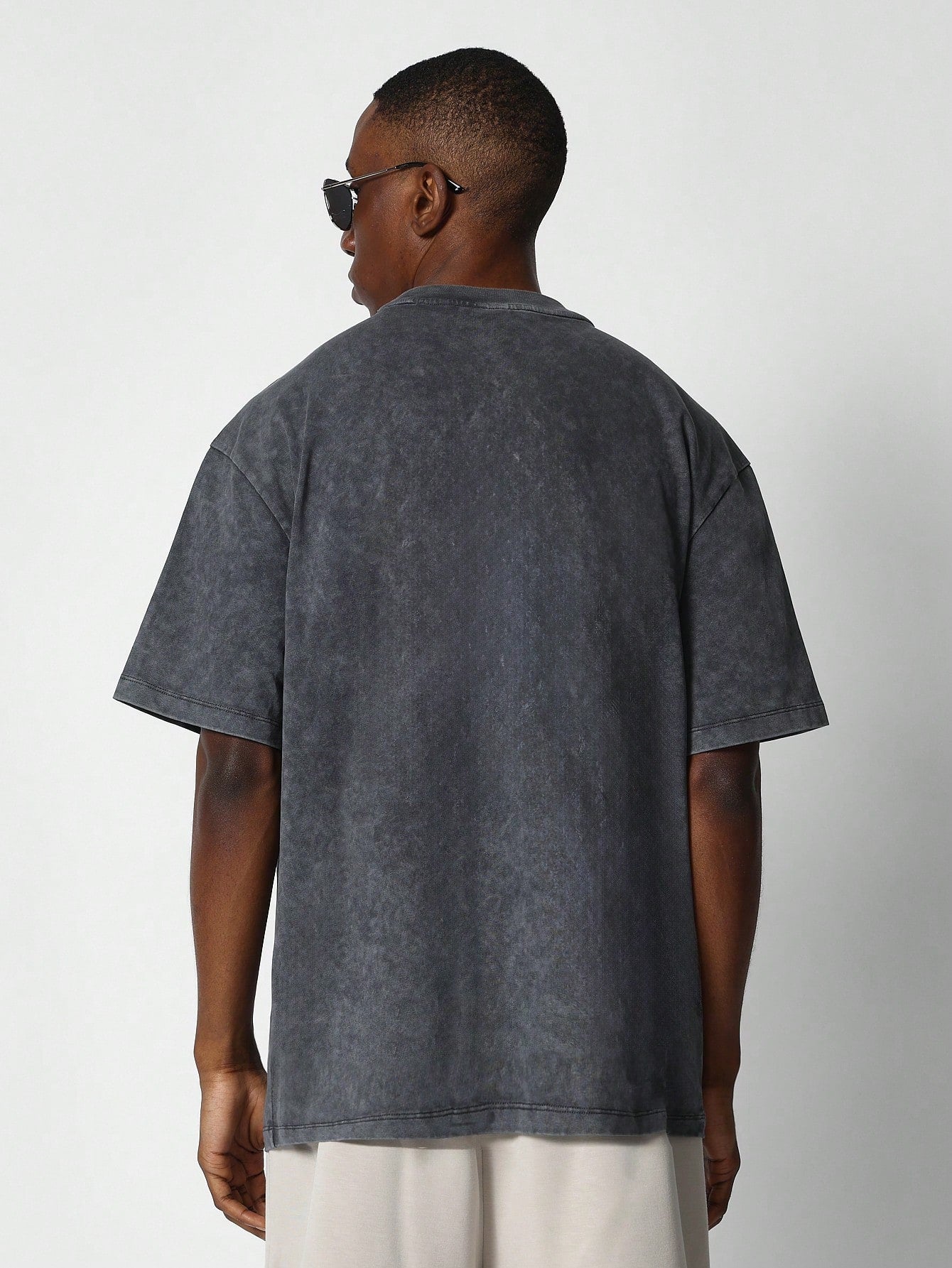 Regular Fit Washed Essential Tee