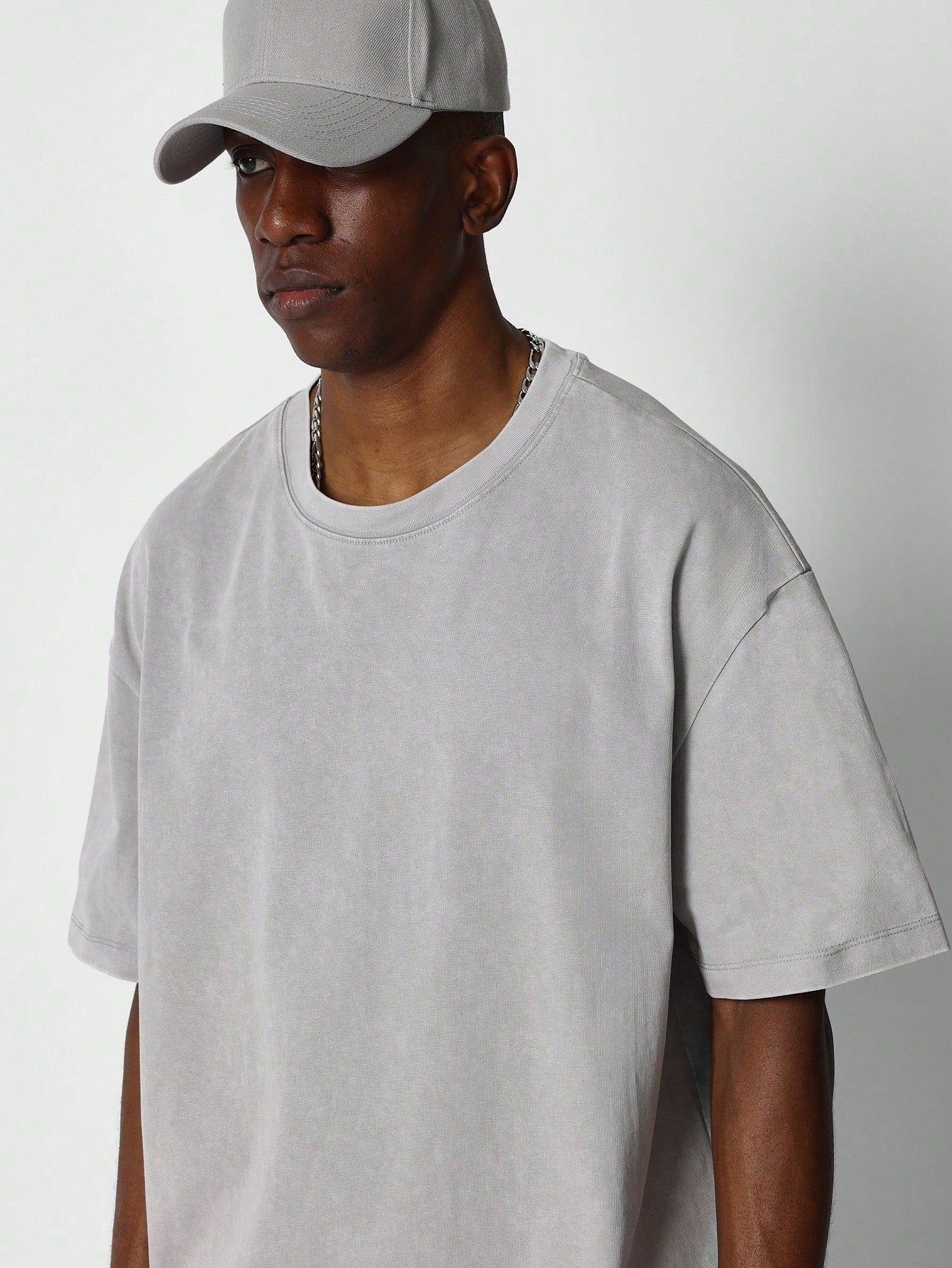 Regular Fit Washed Essential Tee