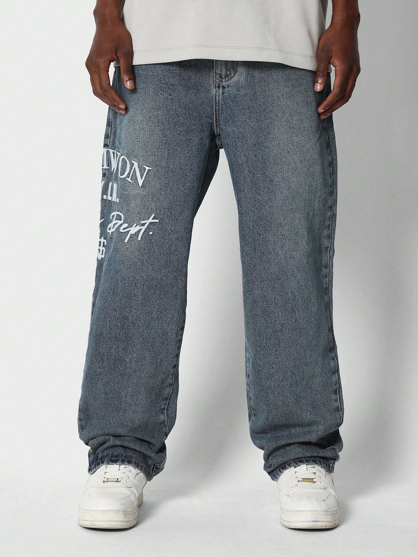 Straight Fit Jean With Embroidery