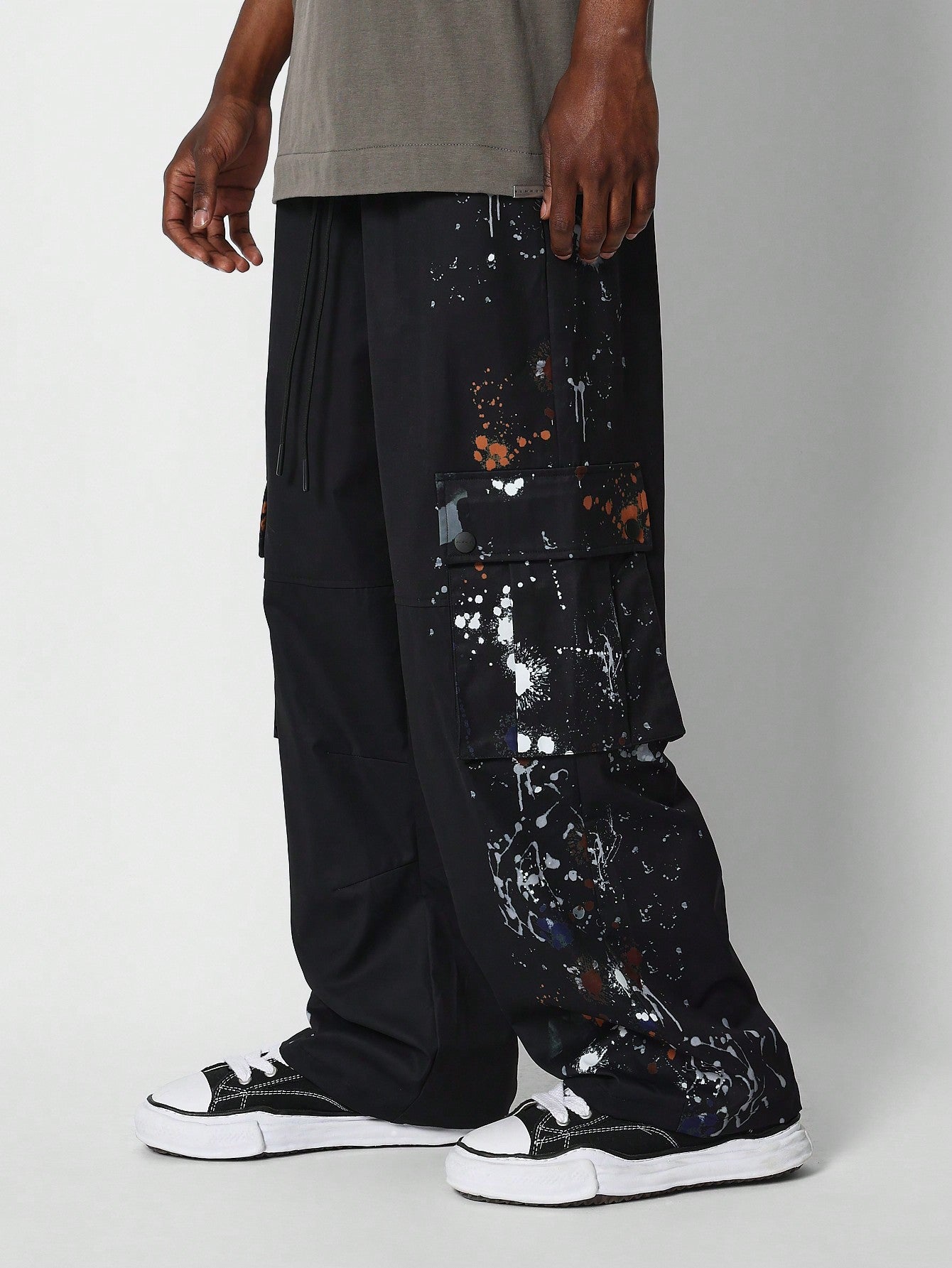 Loose Fit Baggy Parachute Pant With Paint Print