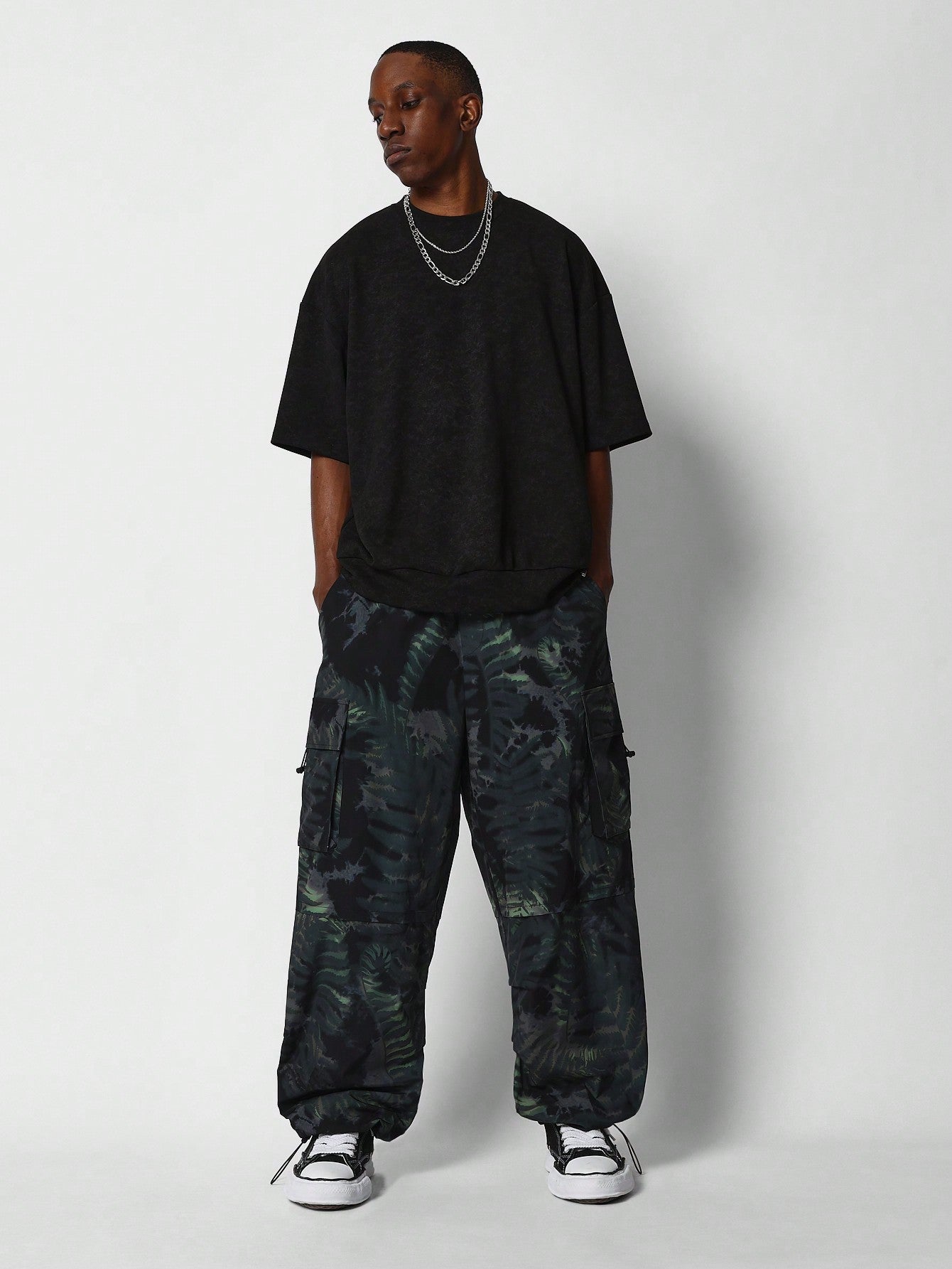 Loose Fit Baggy Parachute Pant With All Over Print