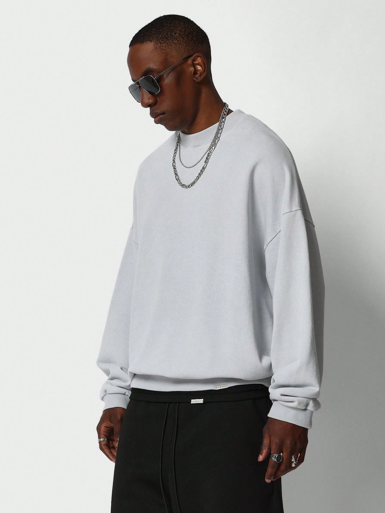 Oversized Fit Washed Sweatshirt With Side Pocket