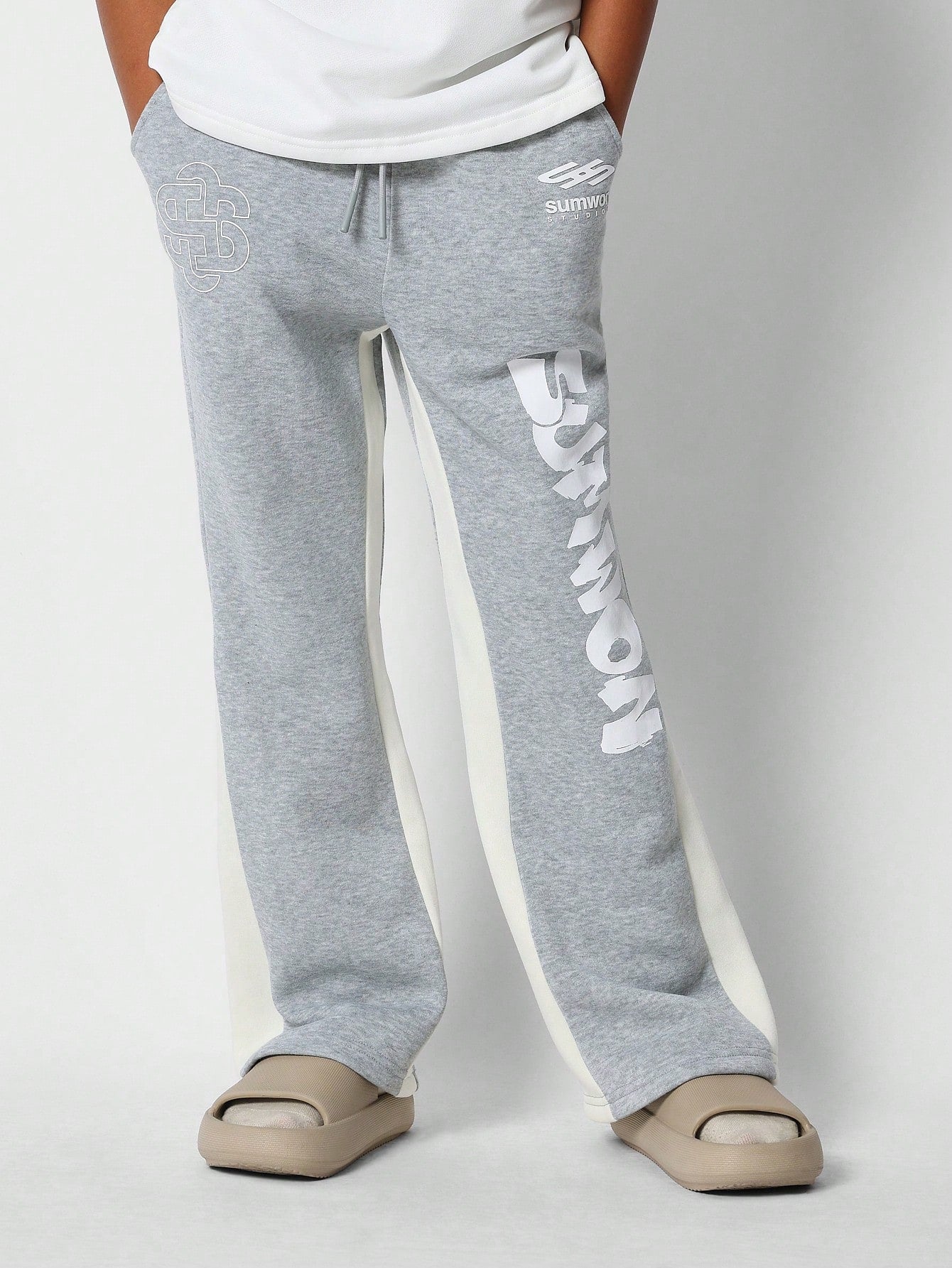 Tween Girl Flared Fit Jogger With Print