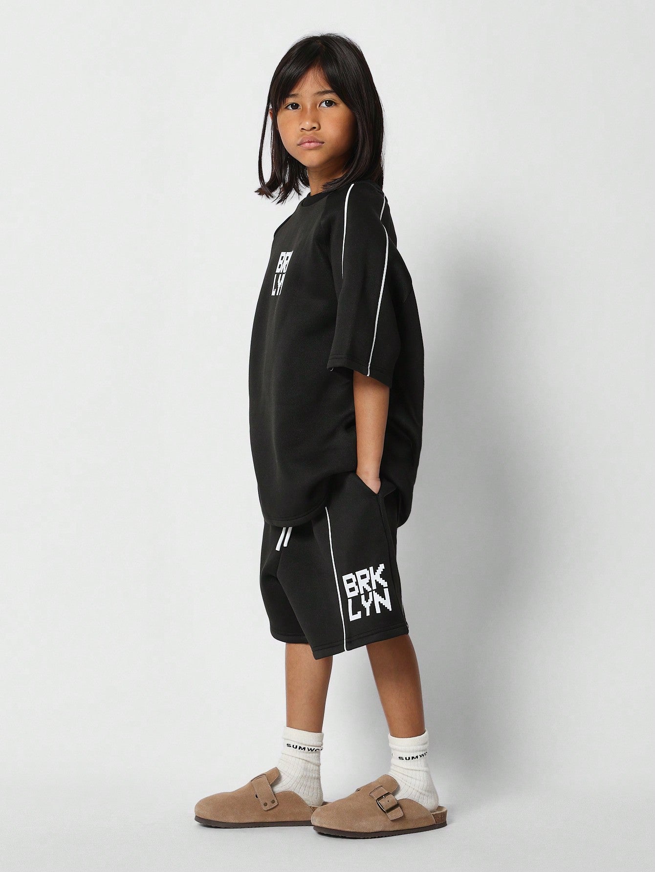 Tween Girls Oversized Fit Tee And Short With Number Print 2 Piece Set