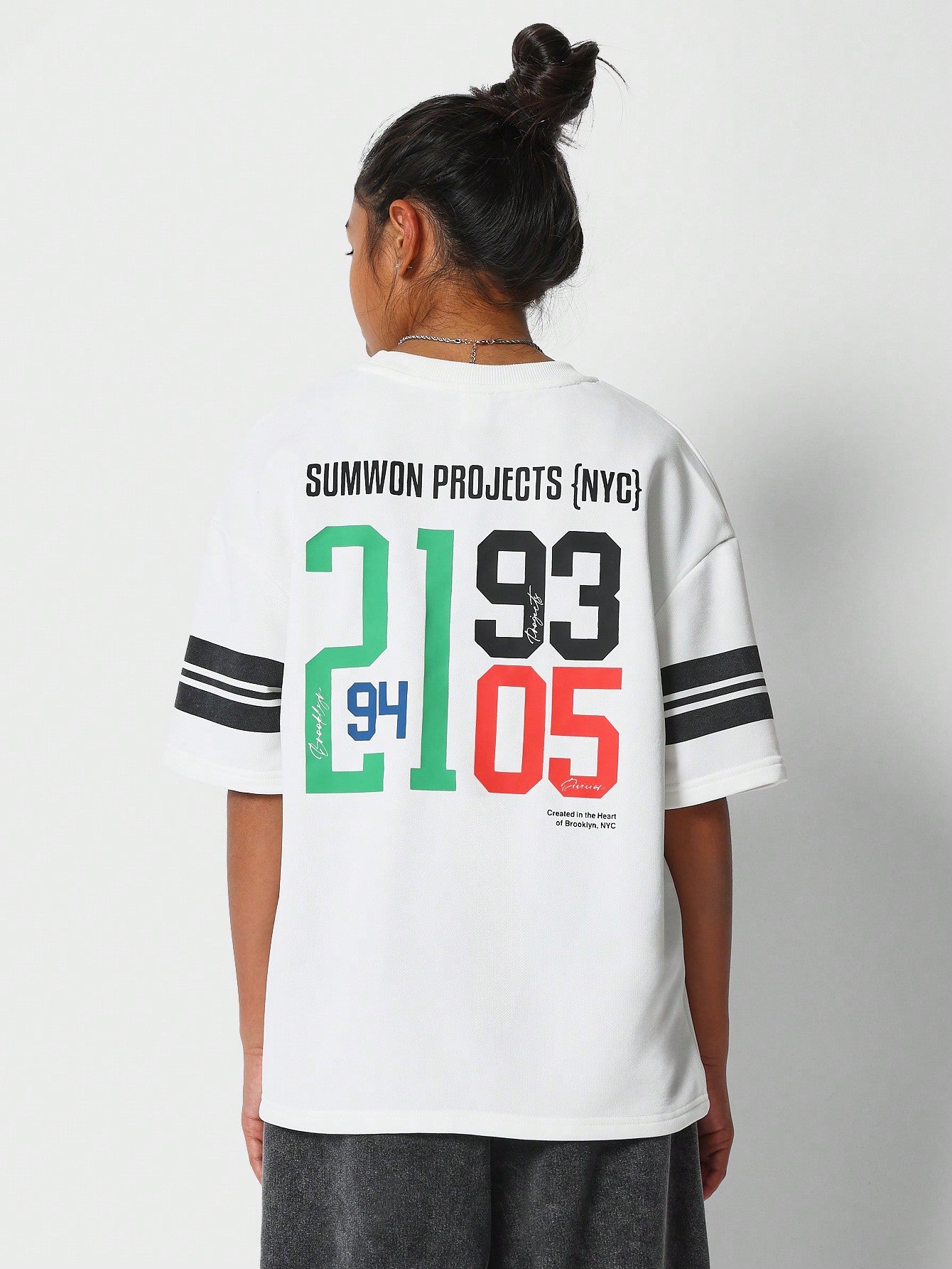 Tween Girls Oversized Fit Tee With Back Print