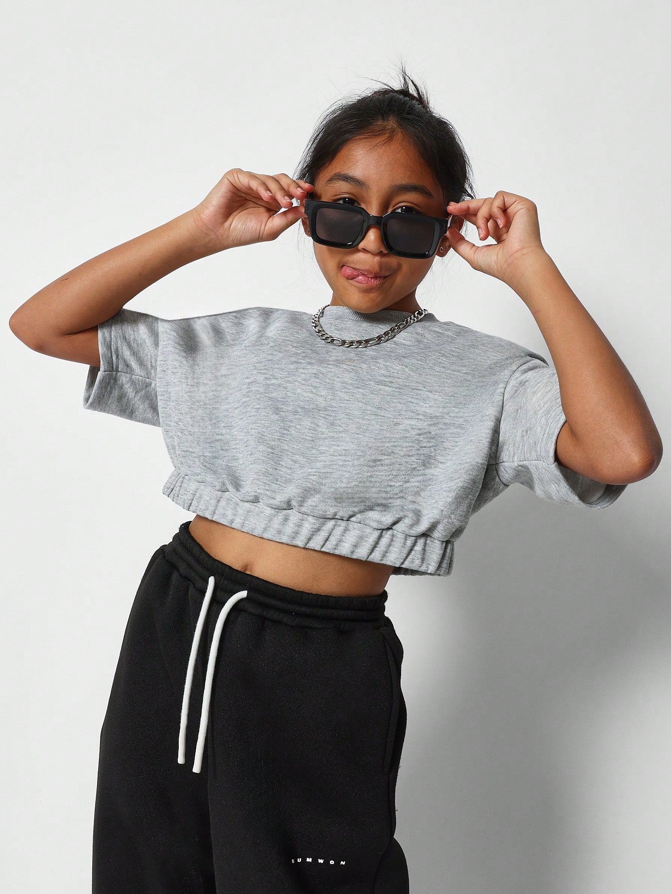 Tween Girls Crop Fit Gathered Hem Essential Tee