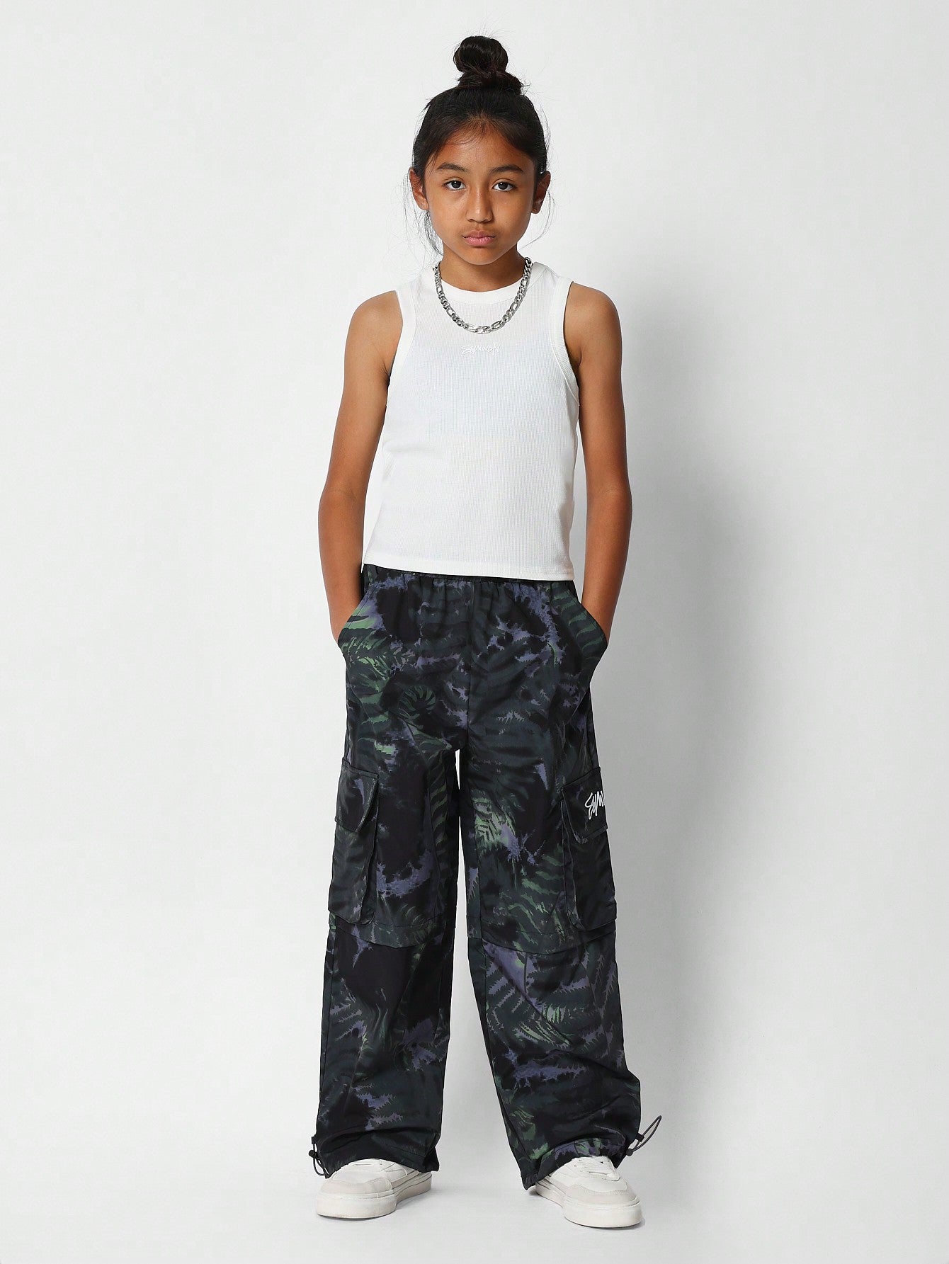 Tween Girls Ribbed Tank Top And Jogger With All Over Print 2 Piece Set