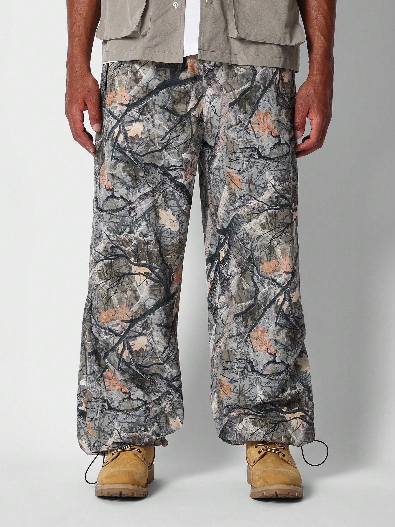 Loose Fit Baggy Parachute Pant With All Over Print