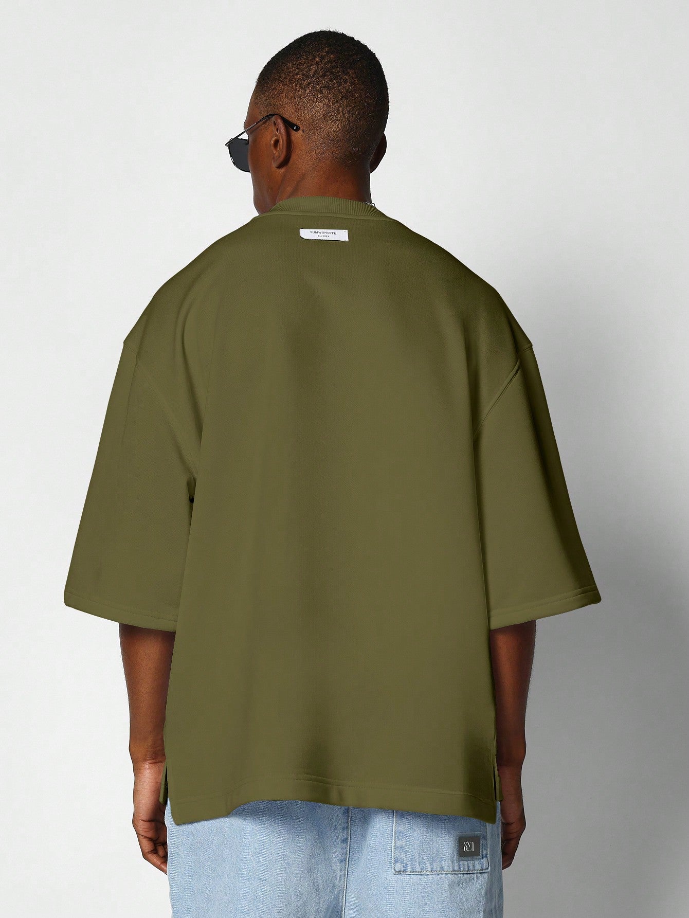 Oversized Heavyweight Essential Tee With Side Vent Hem