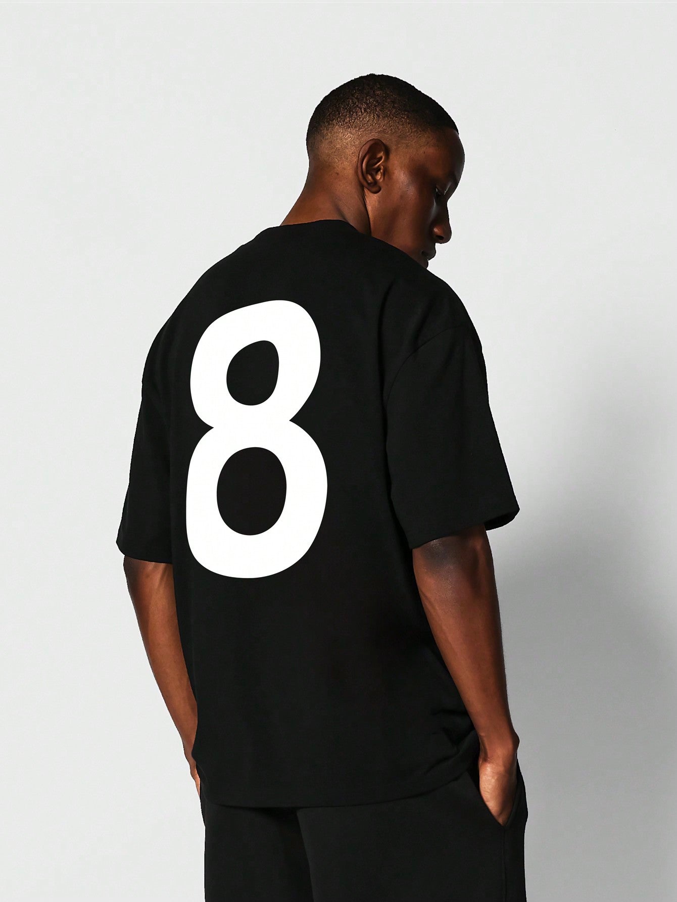 Tee With Back Number Graphic Print