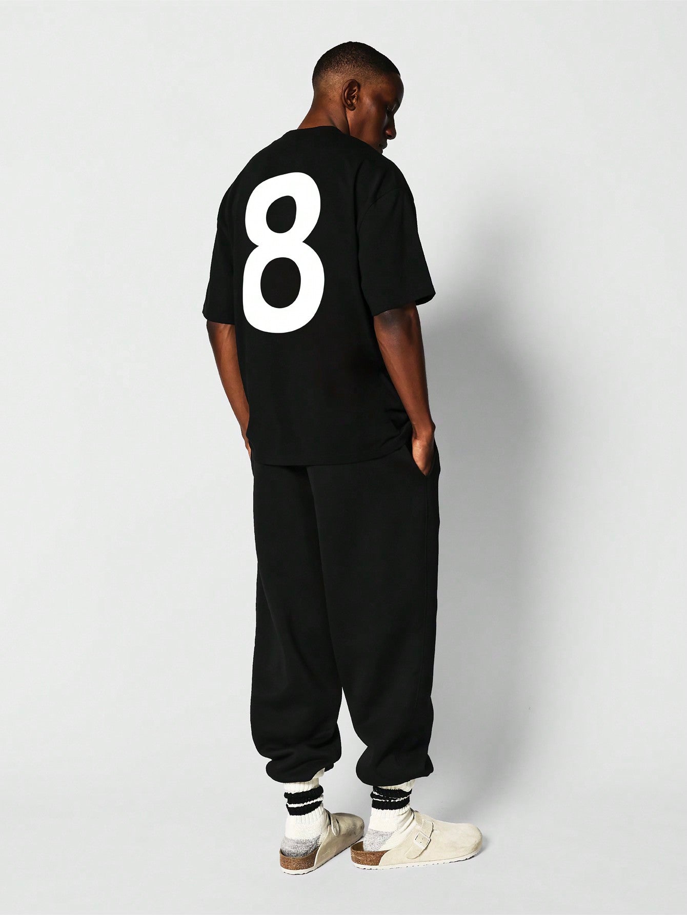 Tee With Back Number Graphic Print