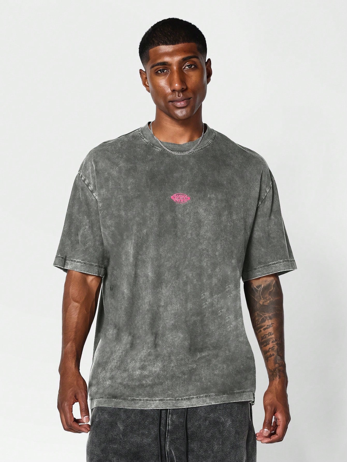 Washed Tee With Graphic Print For Daily Wear