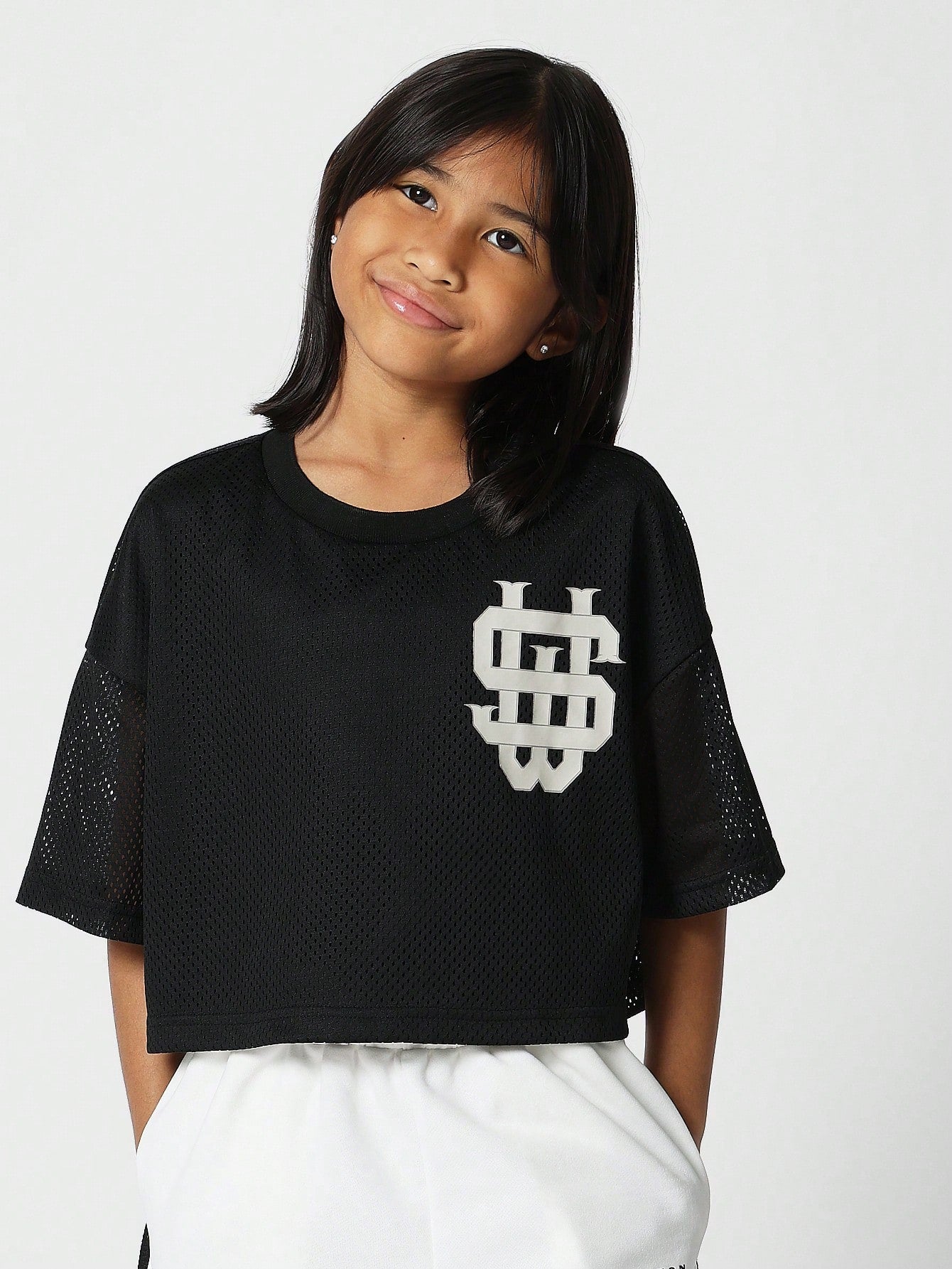 Tween Girls Crop Fit Tee With Front Print